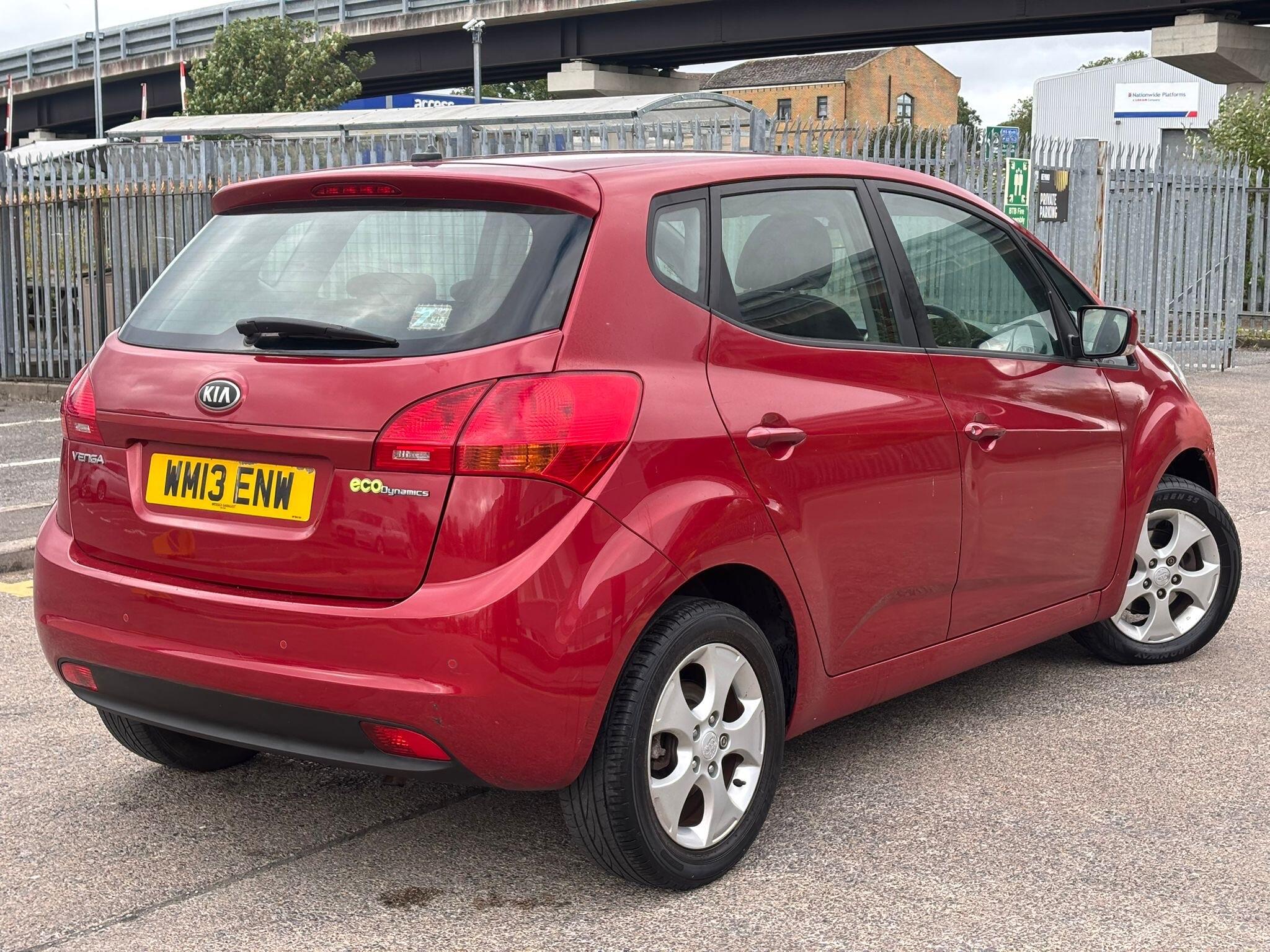Kia Venga view 17