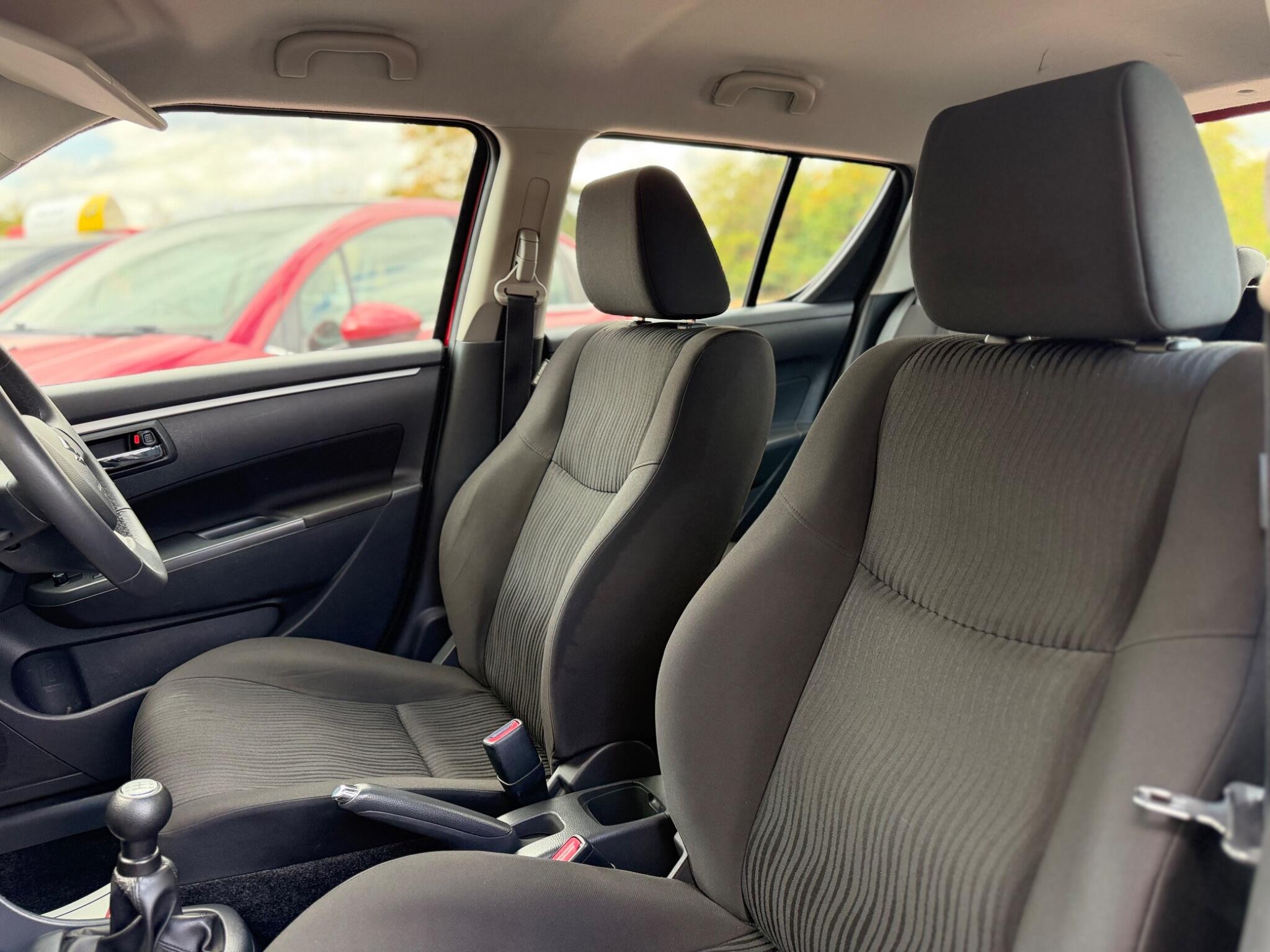 Suzuki Swift view 15