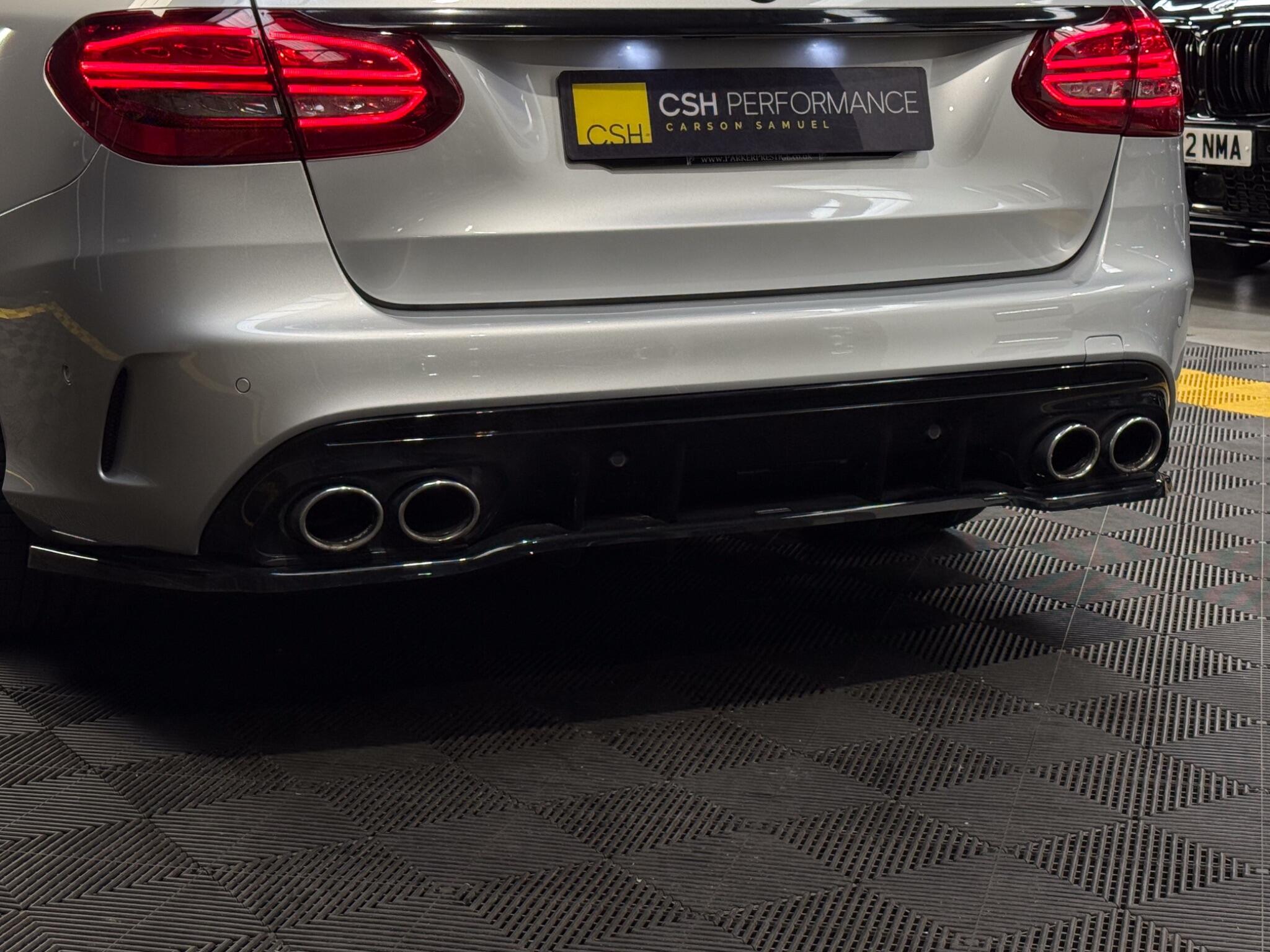 Mercedes-Benz C-Class view 21