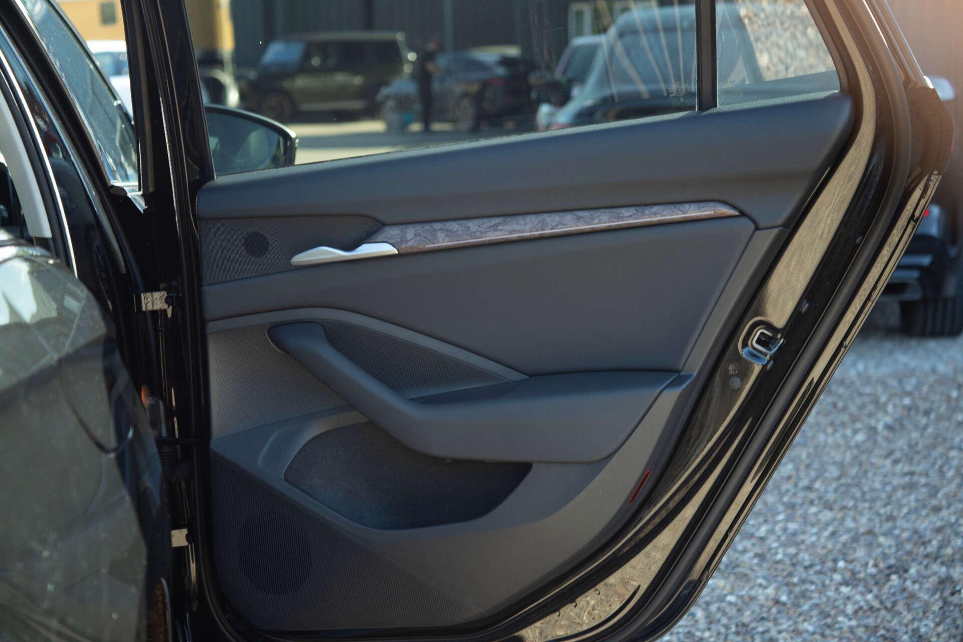 Skoda Superb view 40
