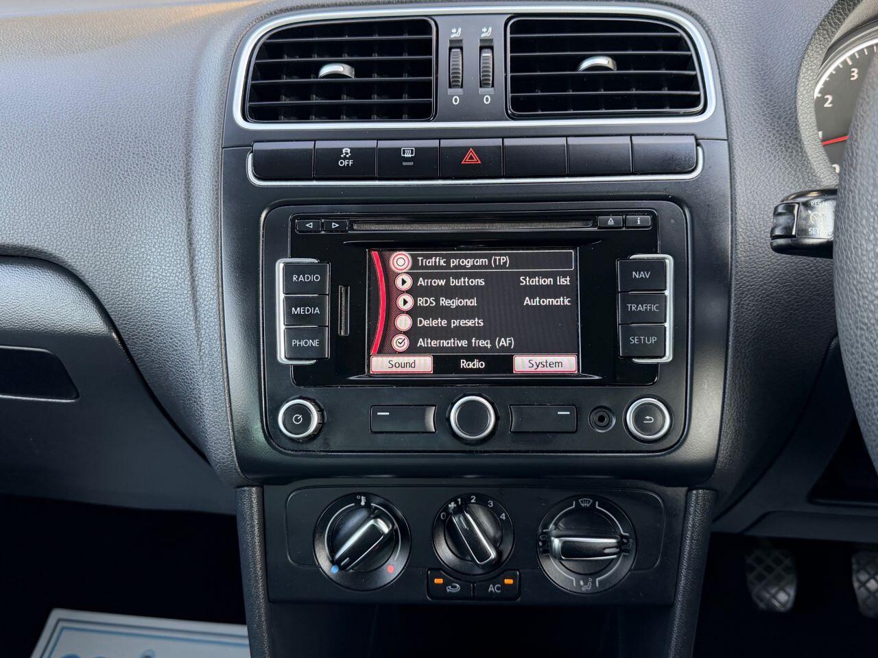 Volkswagen Polo view 30