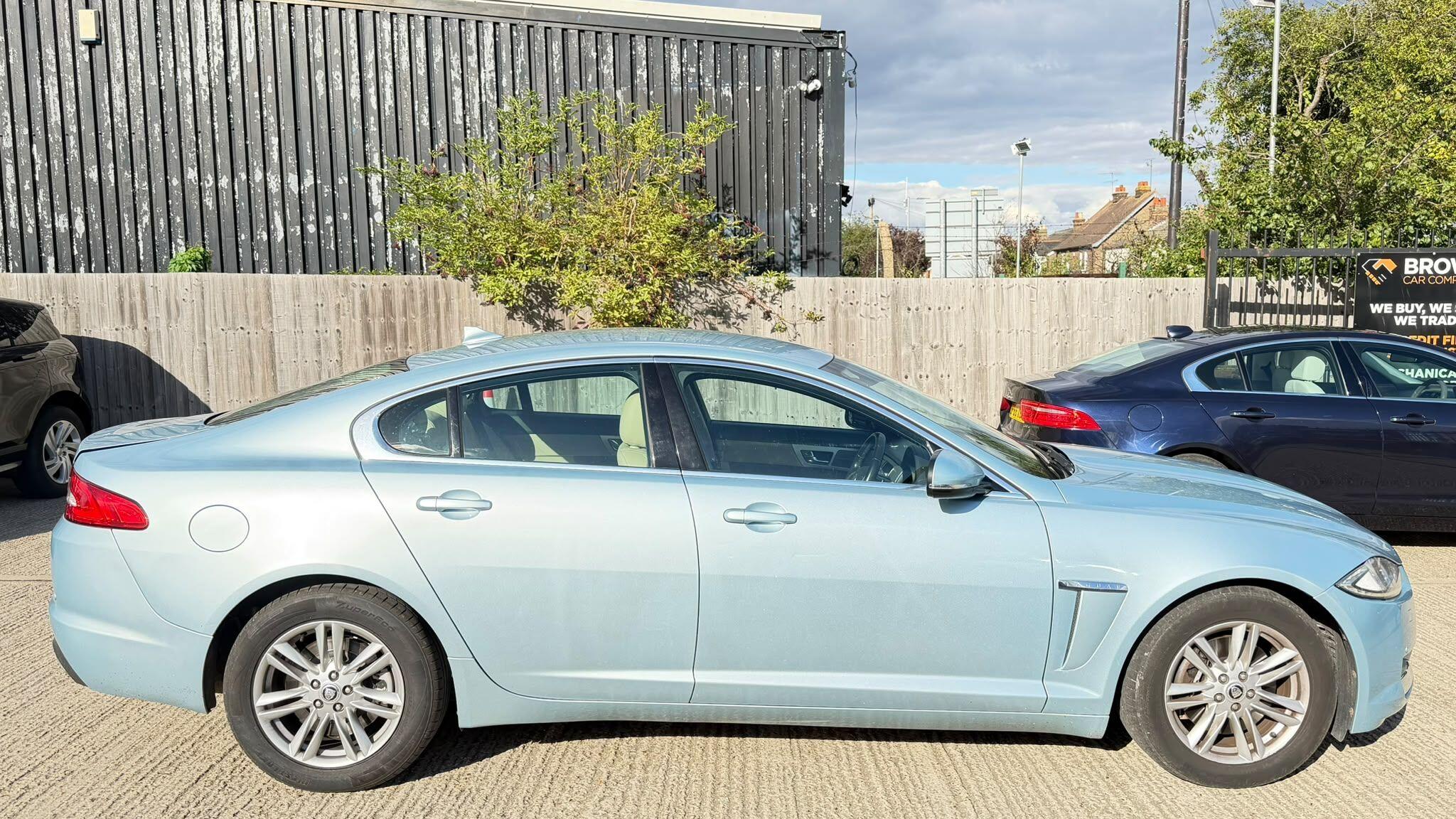 Jaguar XF view 2