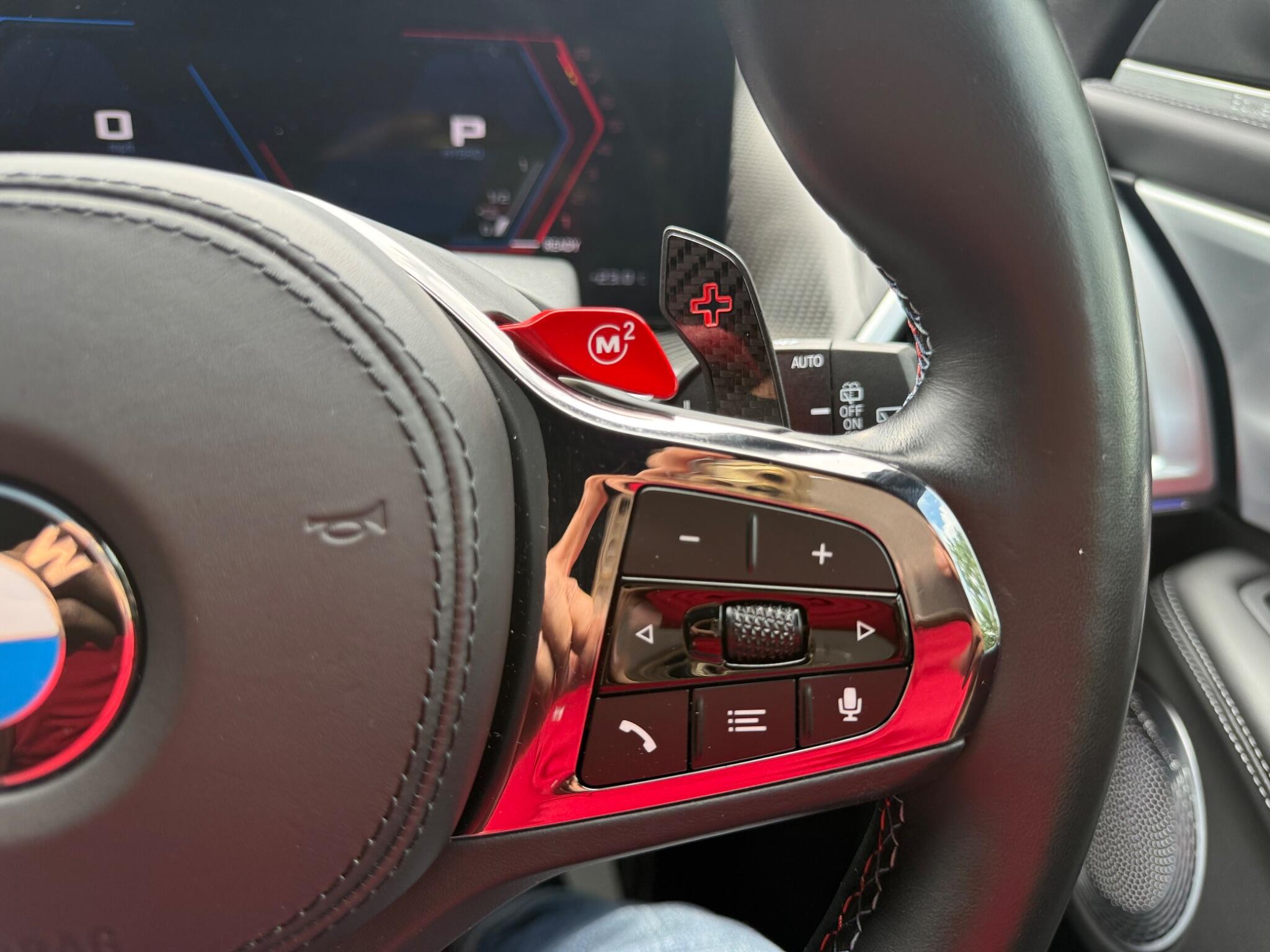 BMW XM view 35