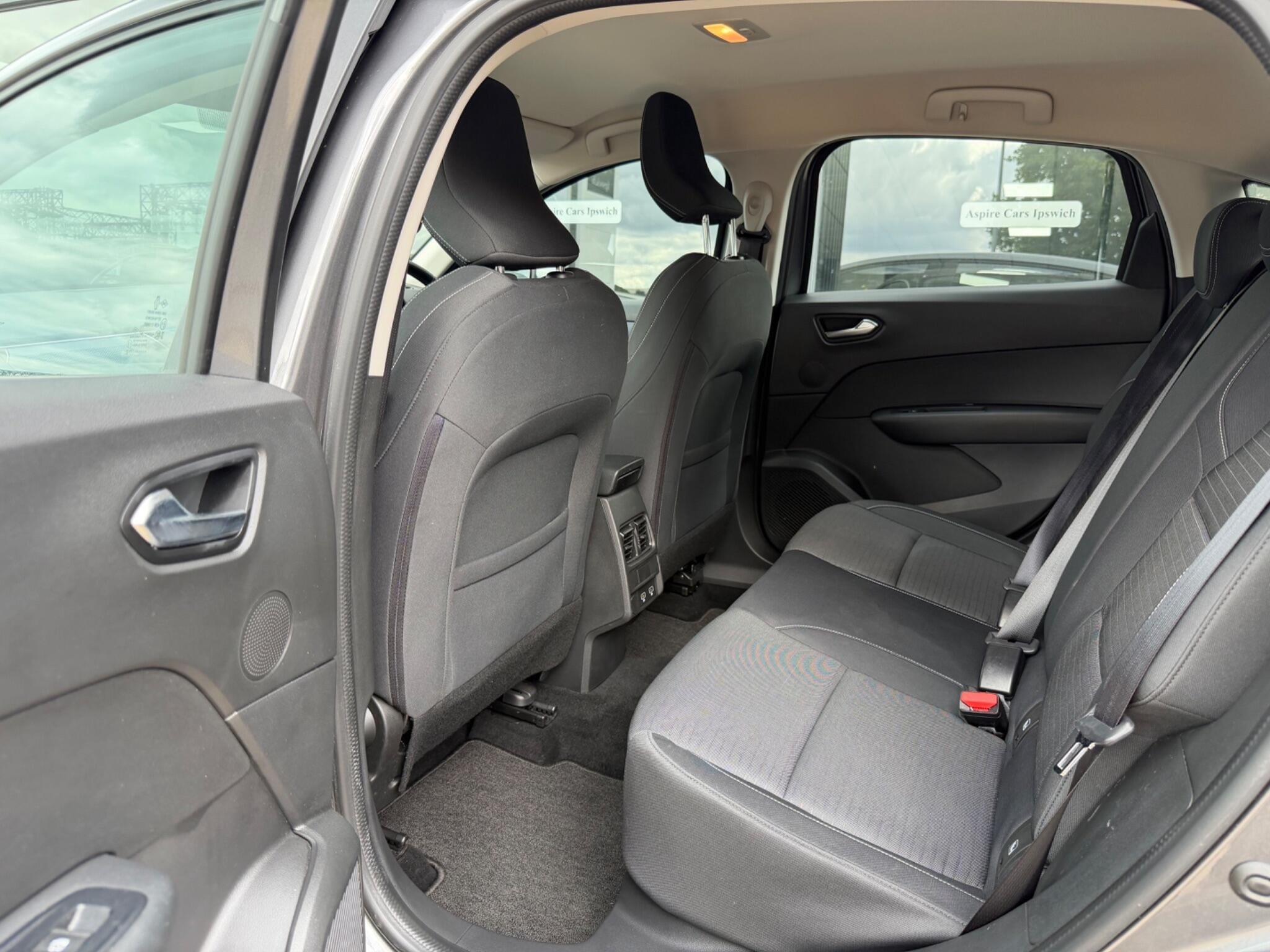 Renault Arkana view 13