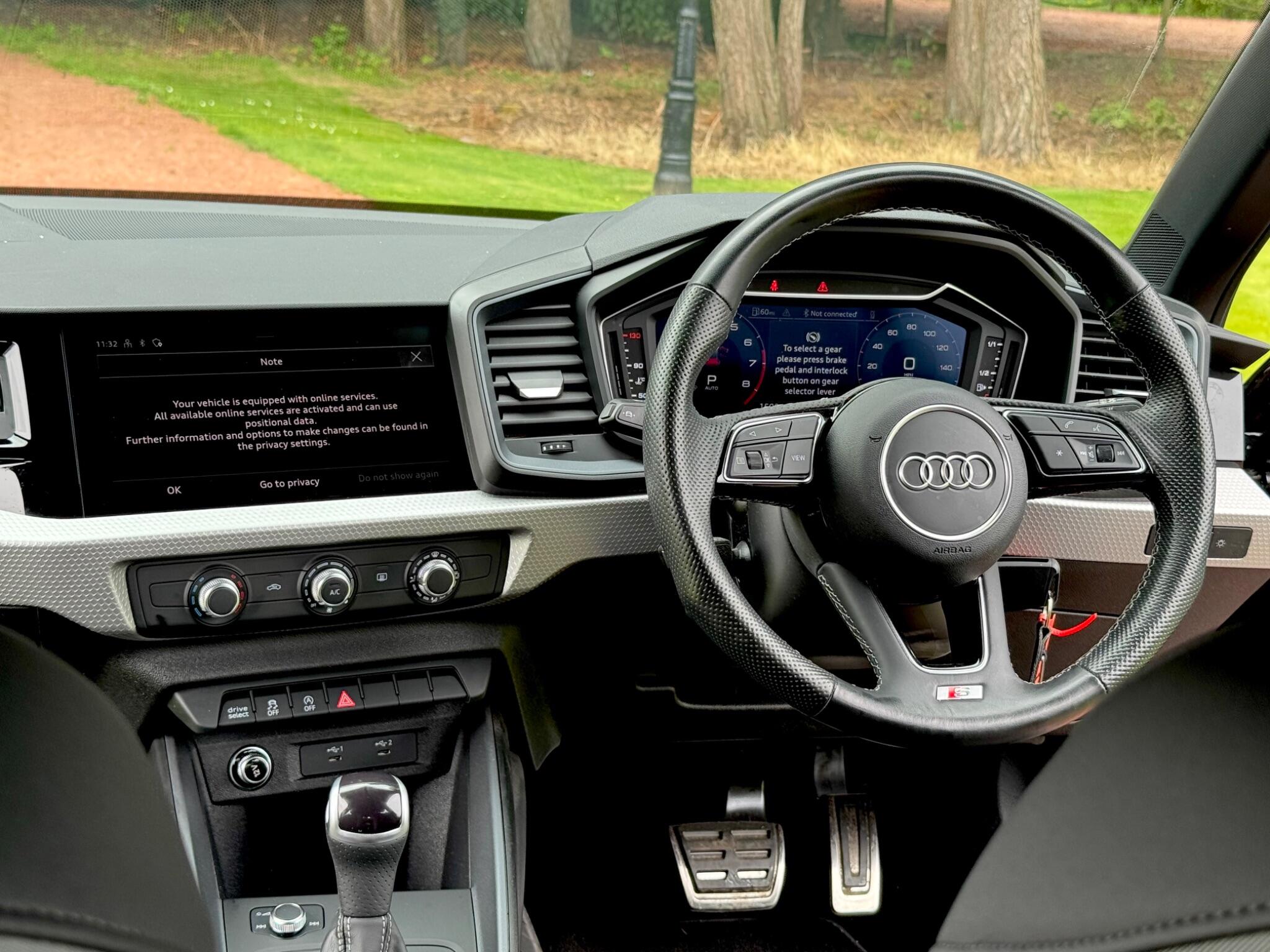 Audi A1 view 16