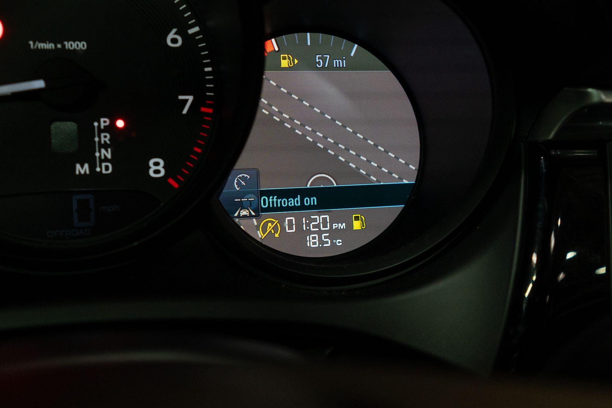 Porsche Macan view 30