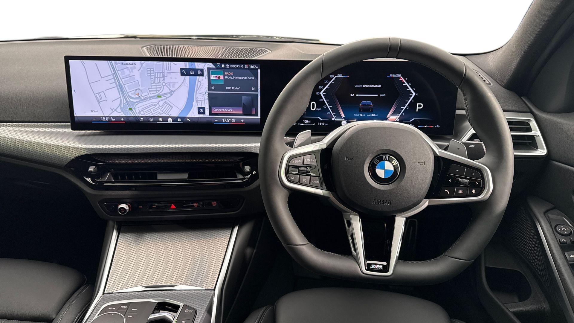 BMW 3 Series view 5