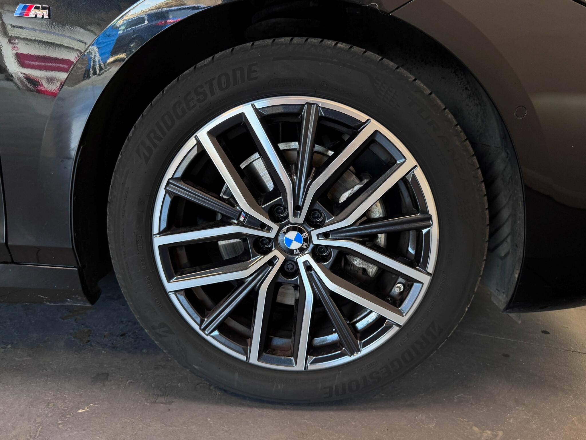 BMW 2 Series view 66