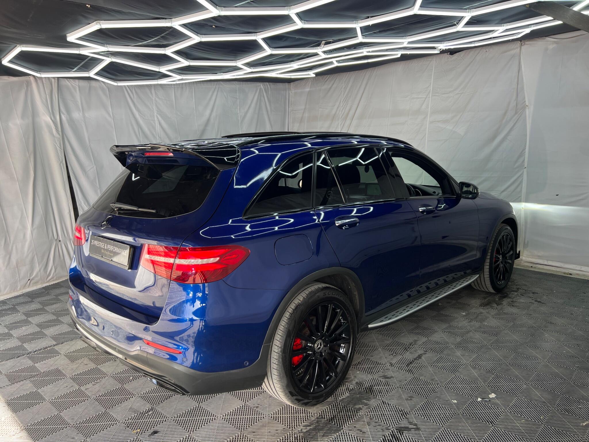 Mercedes-Benz GLC view 7
