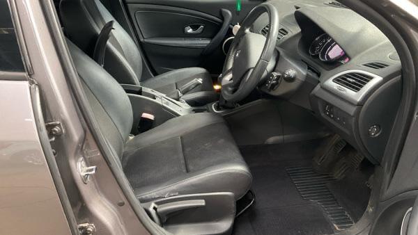 Renault Megane view 11