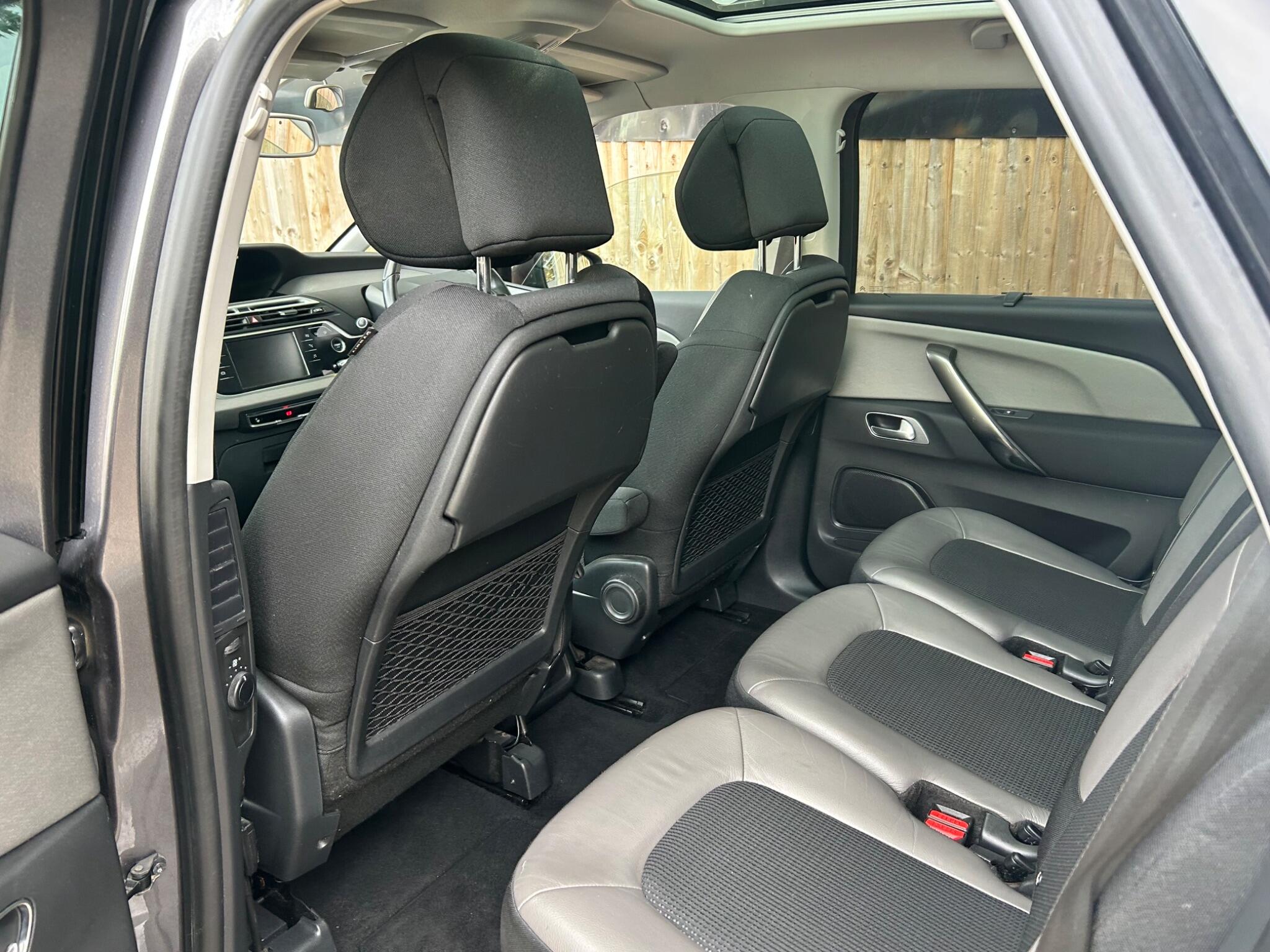 Citroen C4 Spacetourer view 27