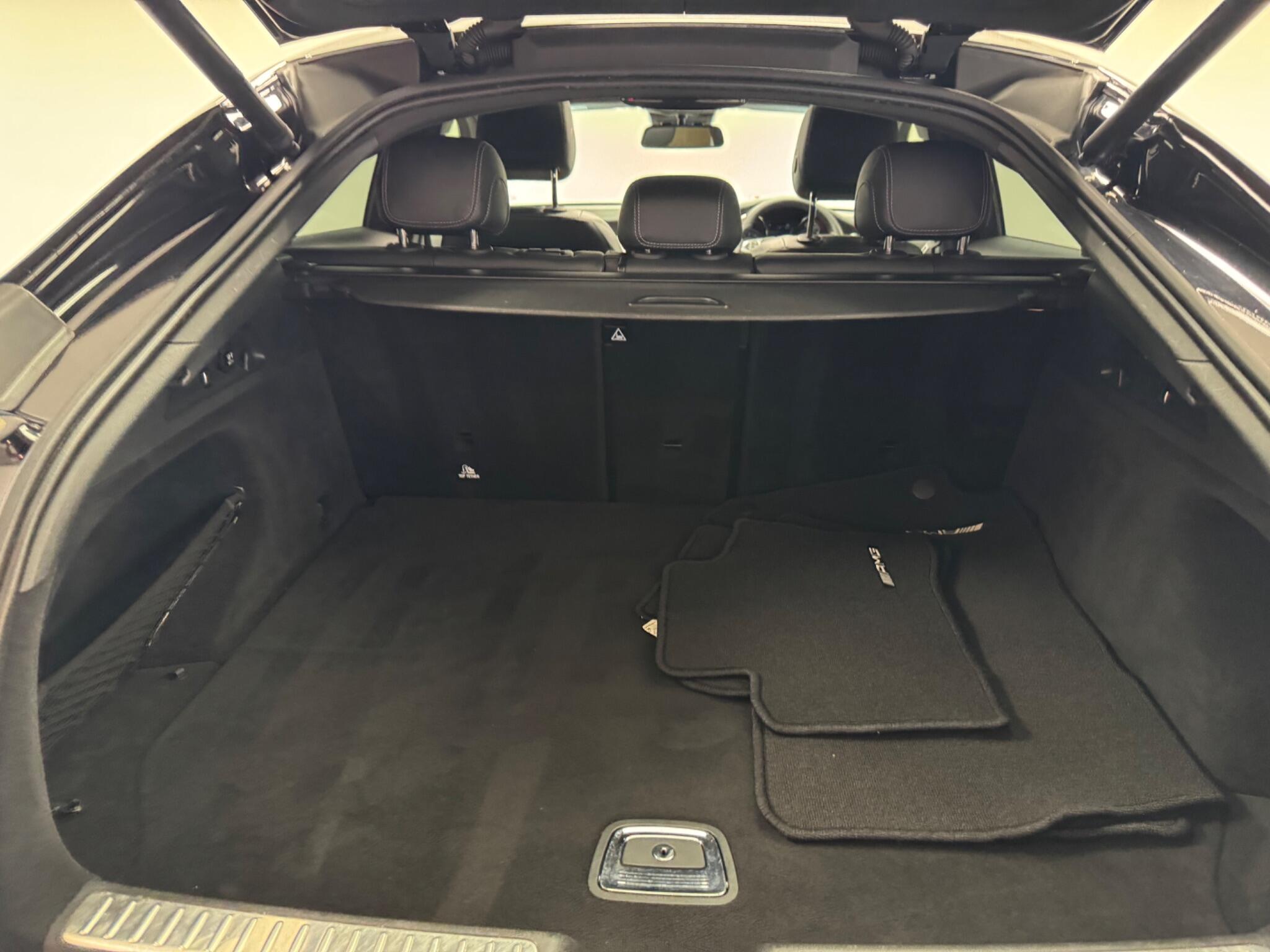 Mercedes-Benz GLC view 27