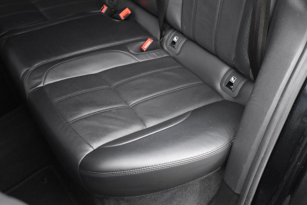 Land Rover Range Rover Evoque view 45