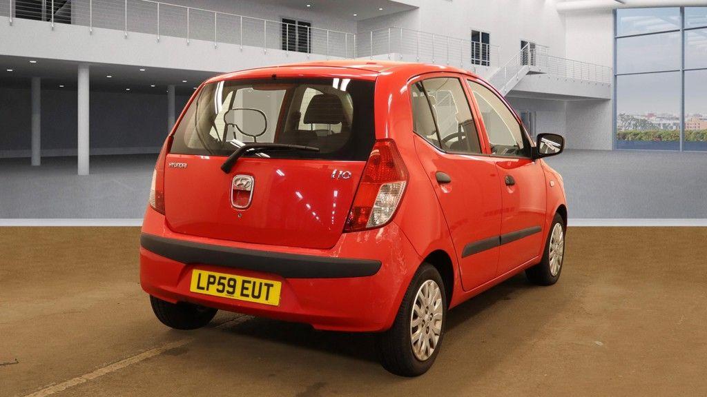 Hyundai I10 view 4