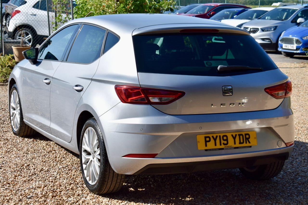 Seat Leon view 8