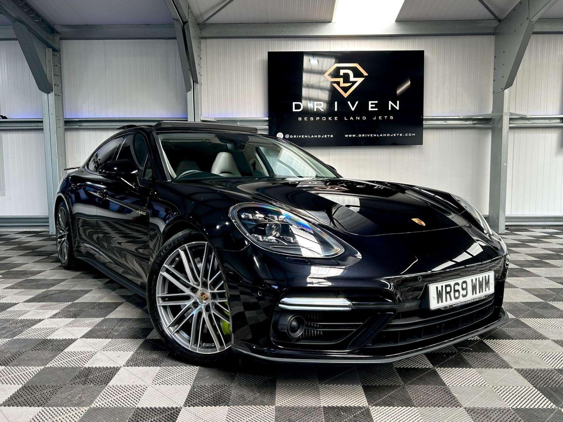 Porsche Panamera view 7