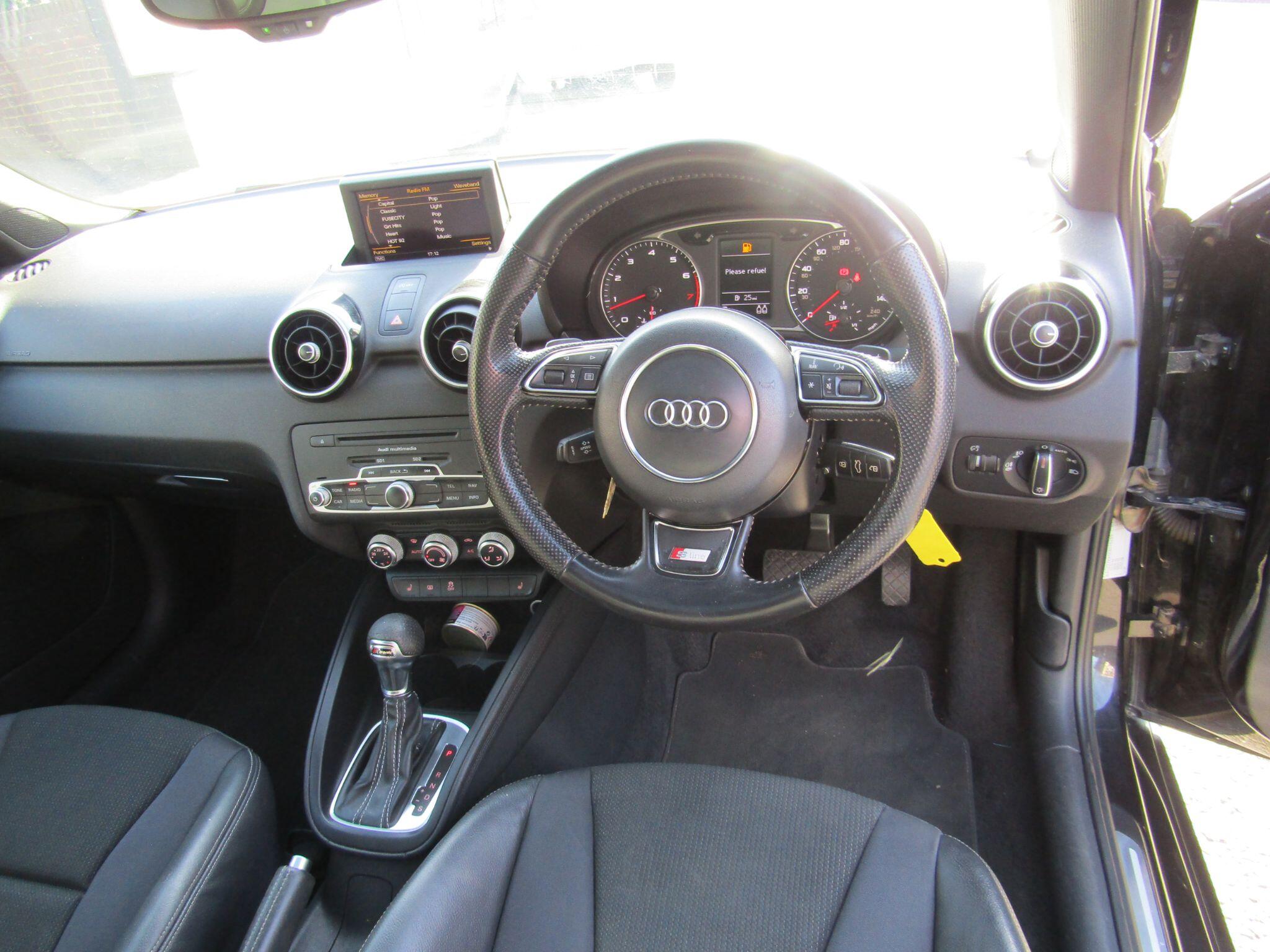 Audi A1 view 12