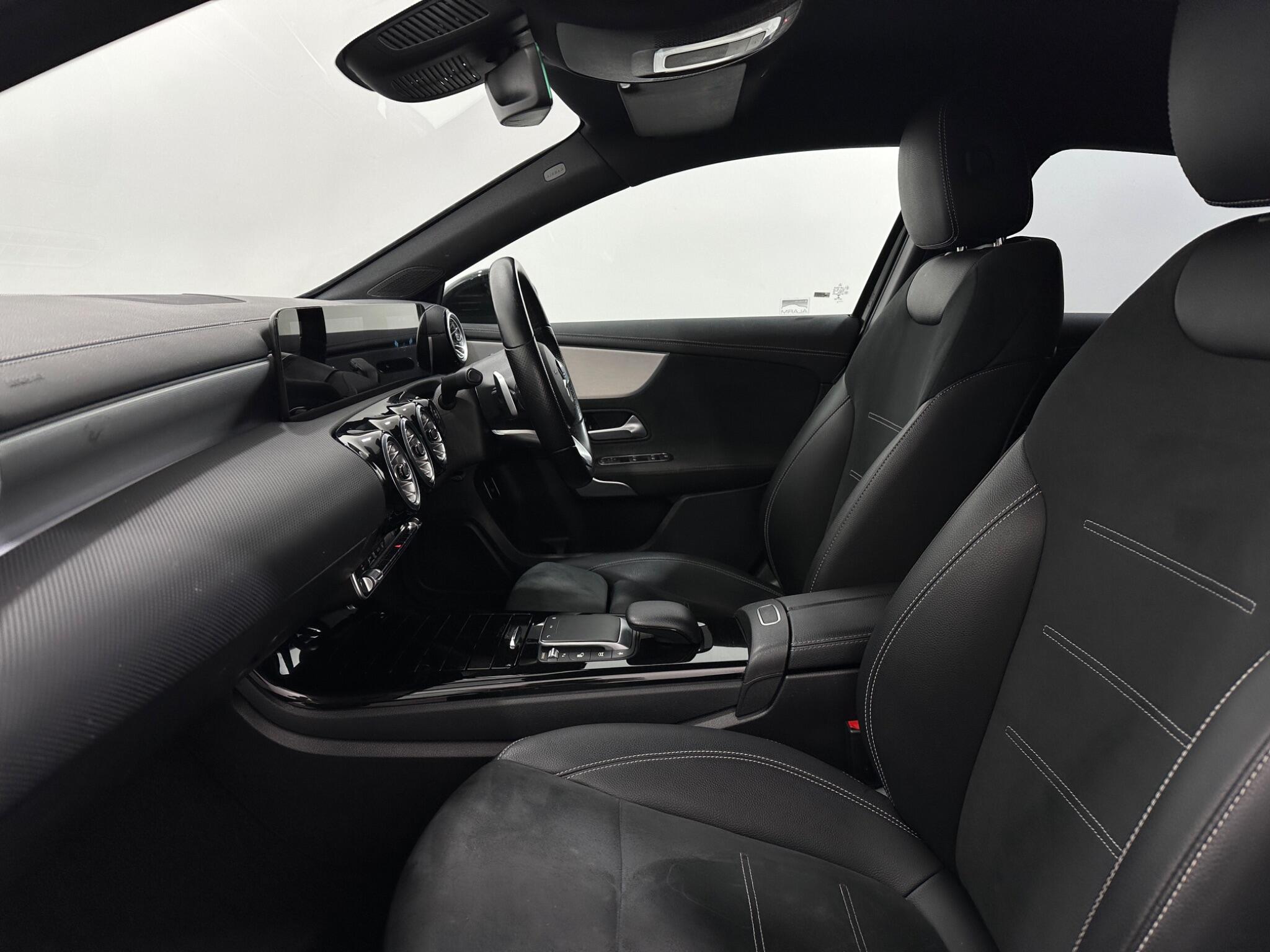 Mercedes-Benz A-Class view 37
