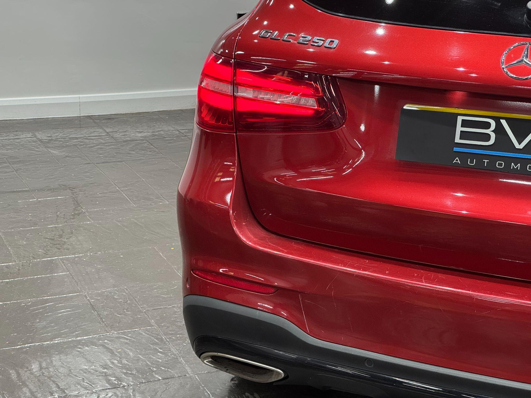 Mercedes-Benz GLC view 19