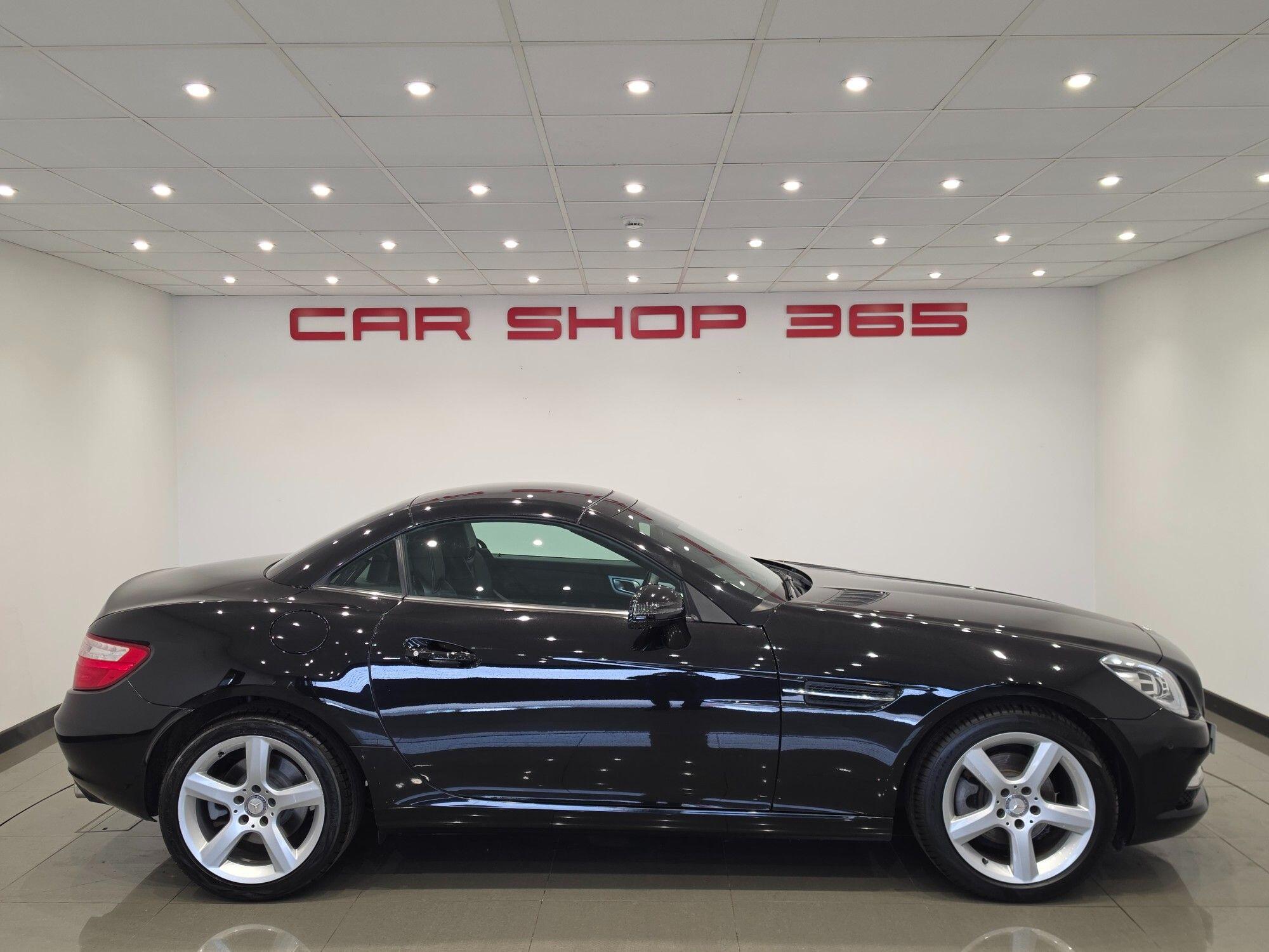 Mercedes-Benz SLK view 9