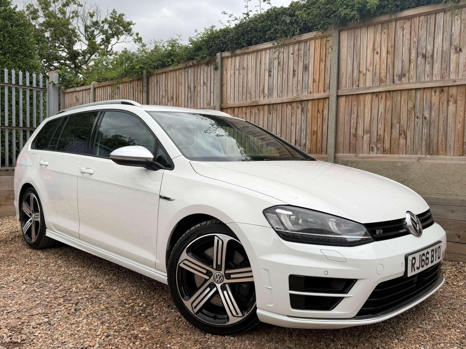 Volkswagen Golf view 9