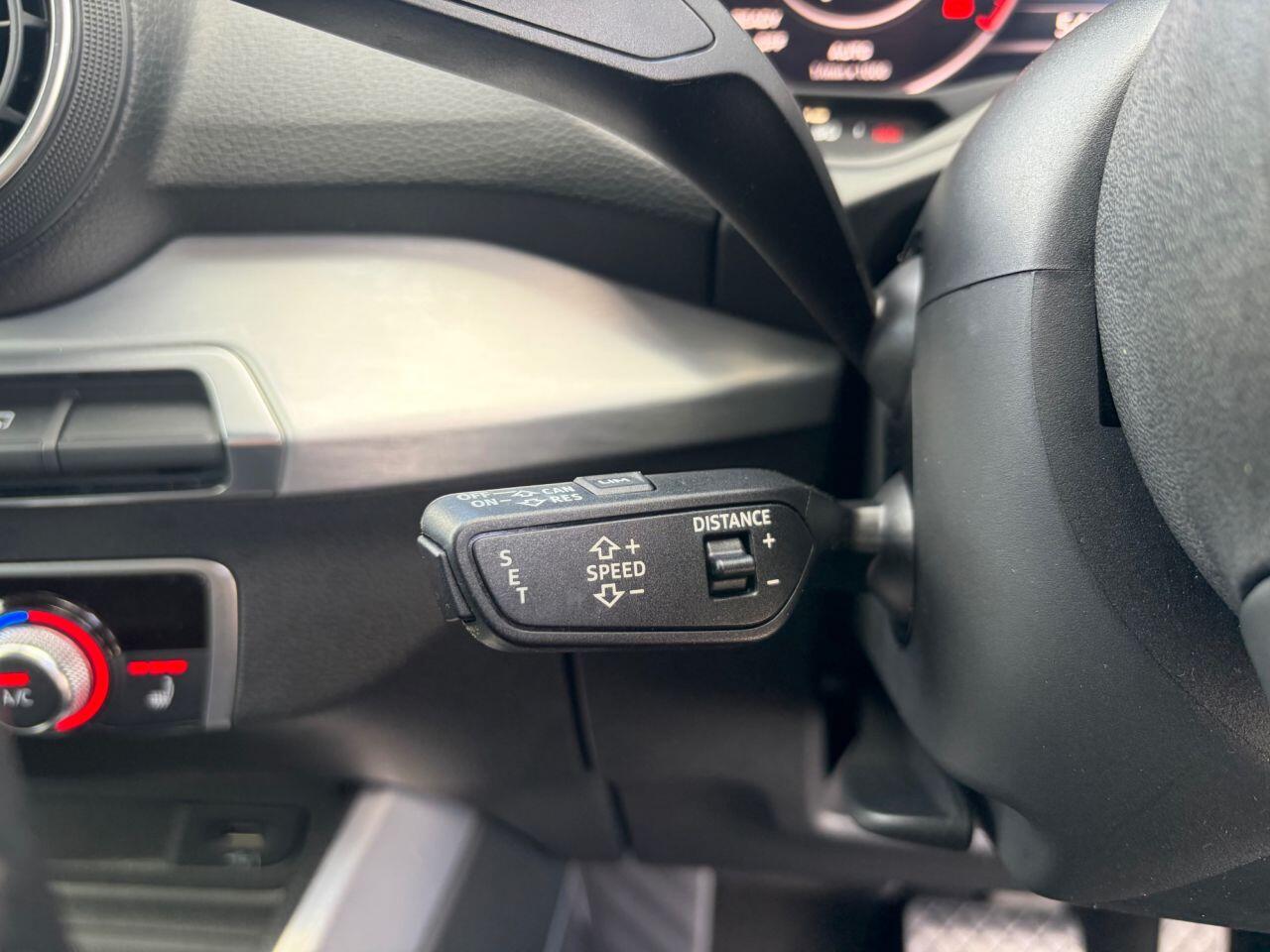 Audi Q2 view 33
