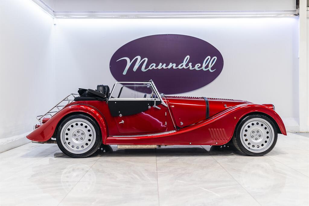 Morgan Plus Eight view 2