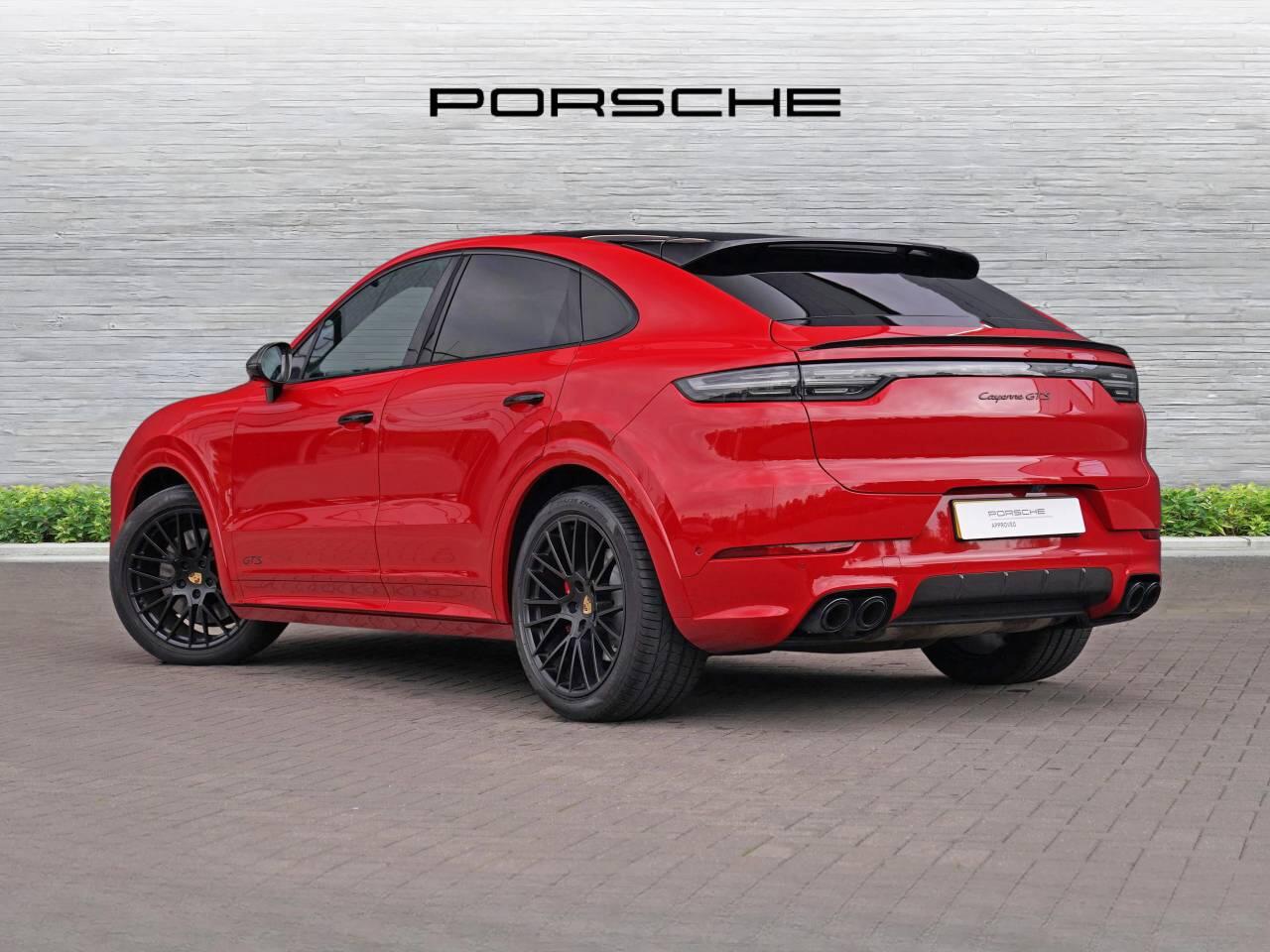 Porsche Cayenne view 2