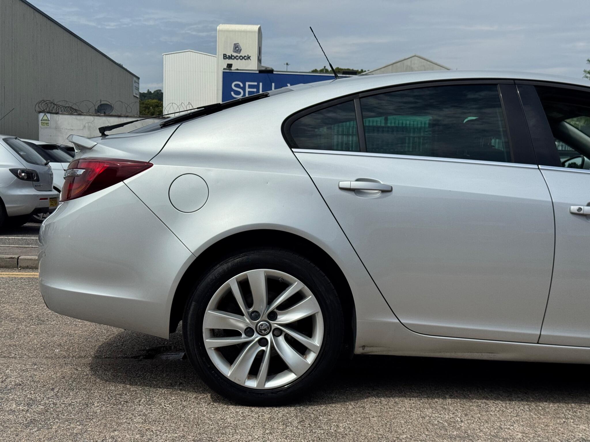 Vauxhall Insignia view 42
