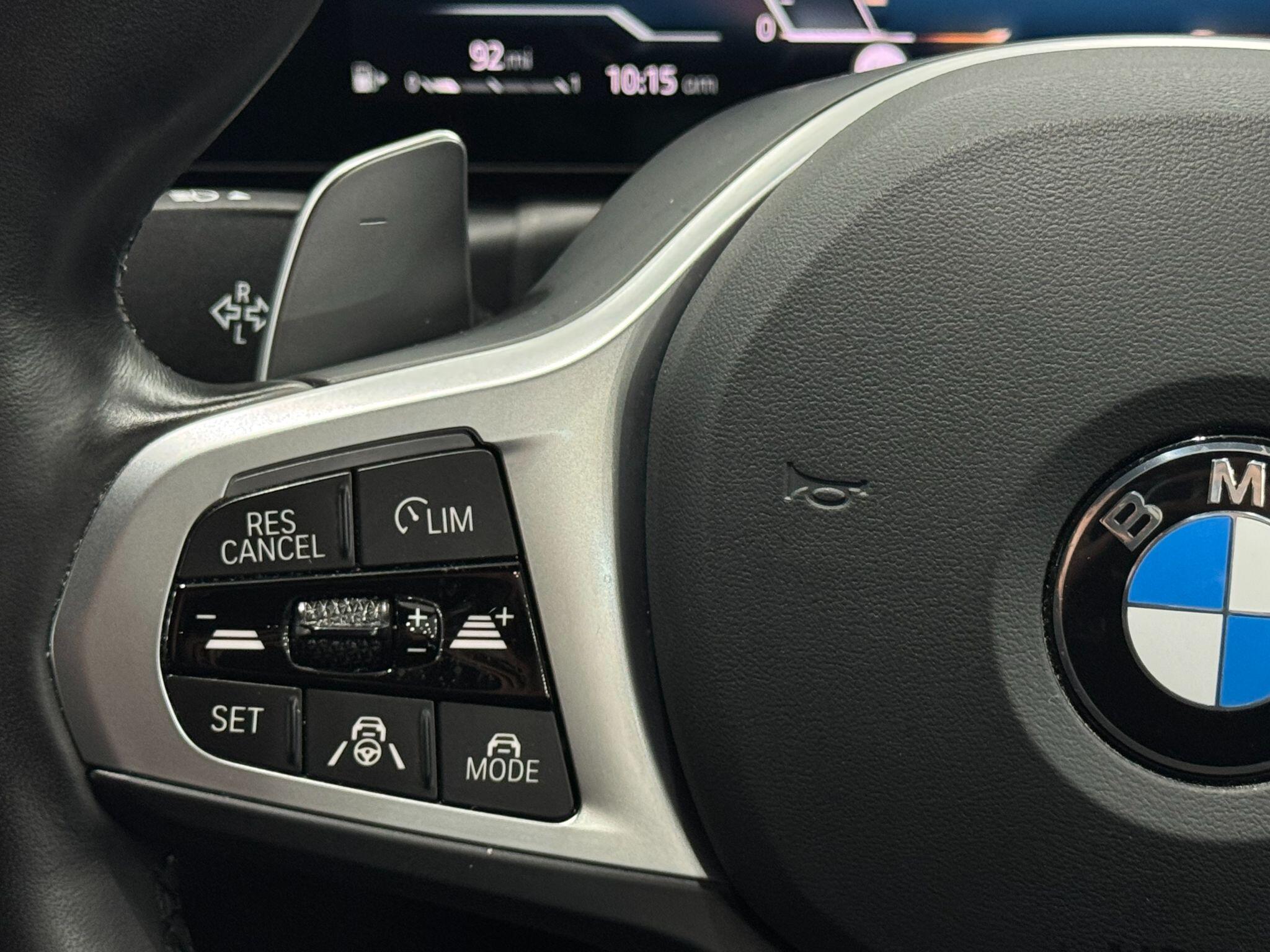BMW 3 Series view 33