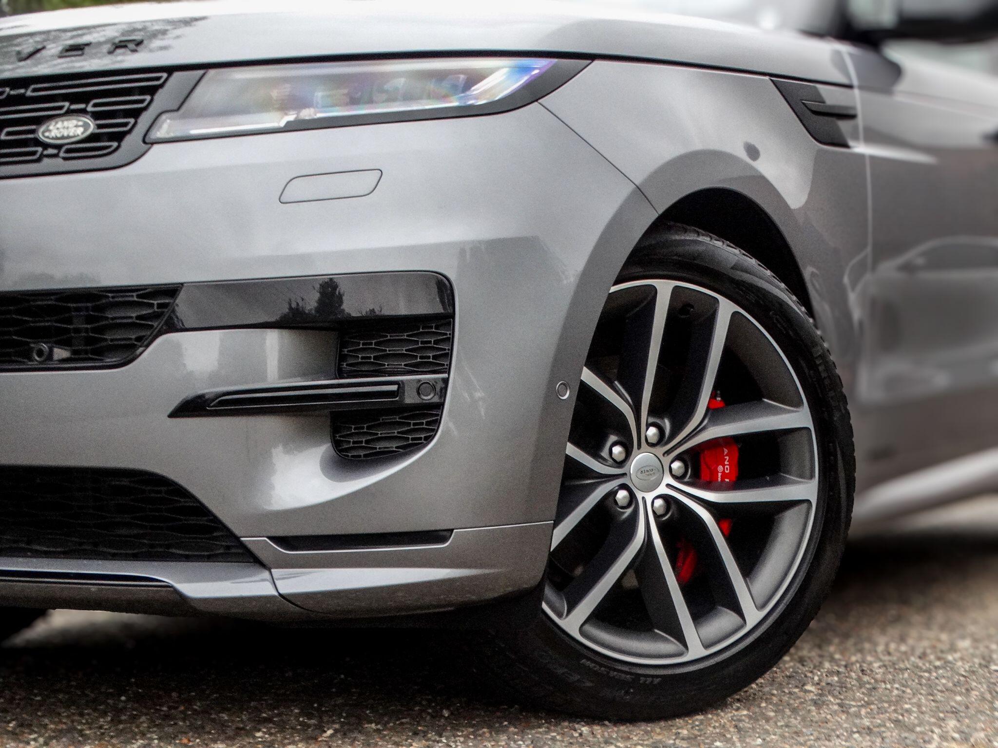 Land Rover Range Rover Sport view 10