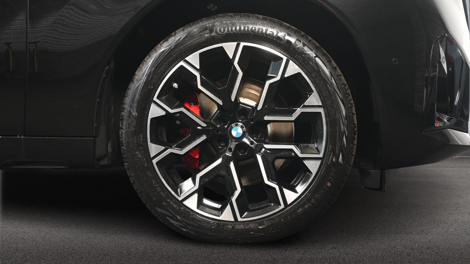 BMW X3 view 14