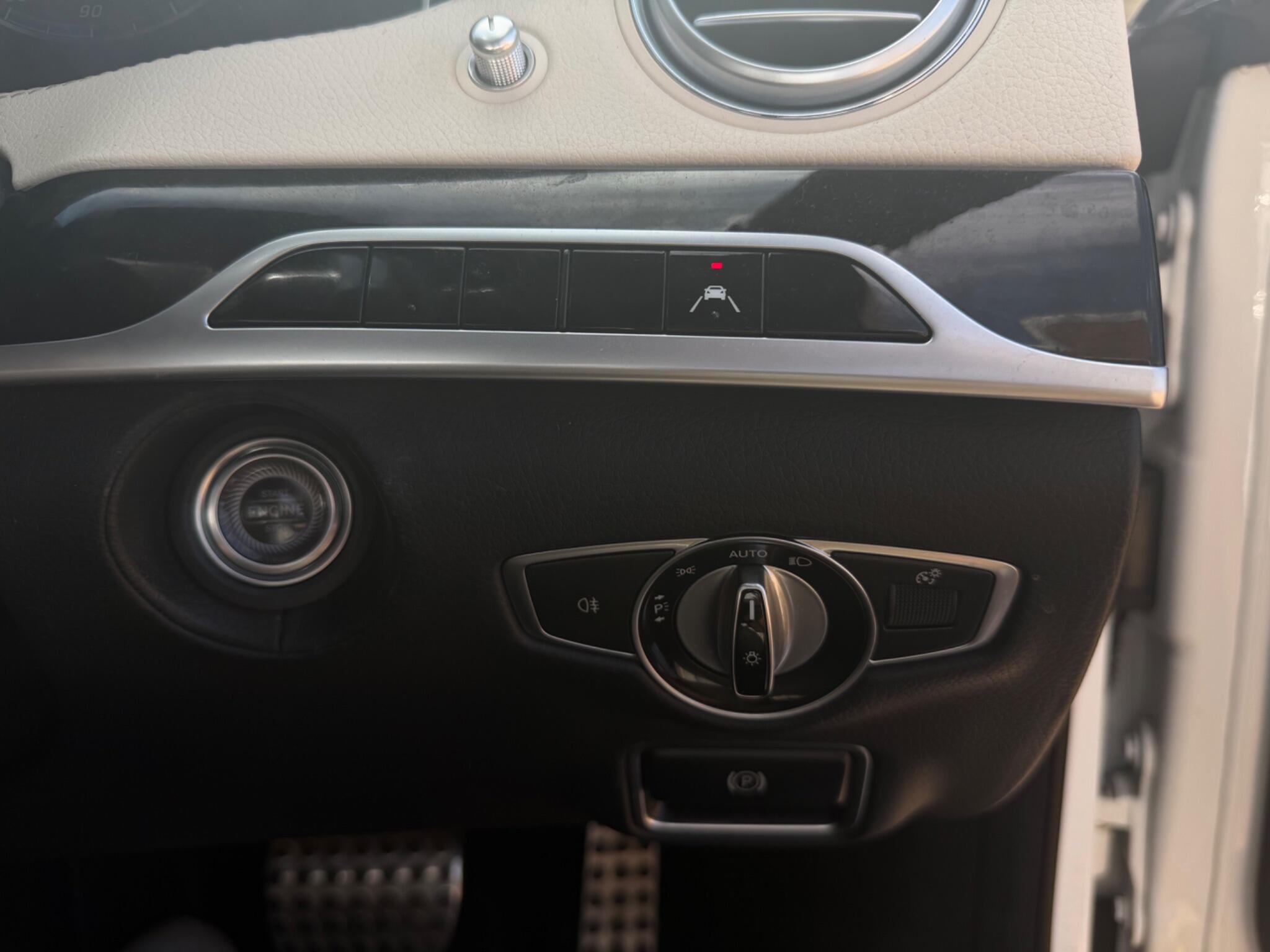 Mercedes-Benz S Class view 22