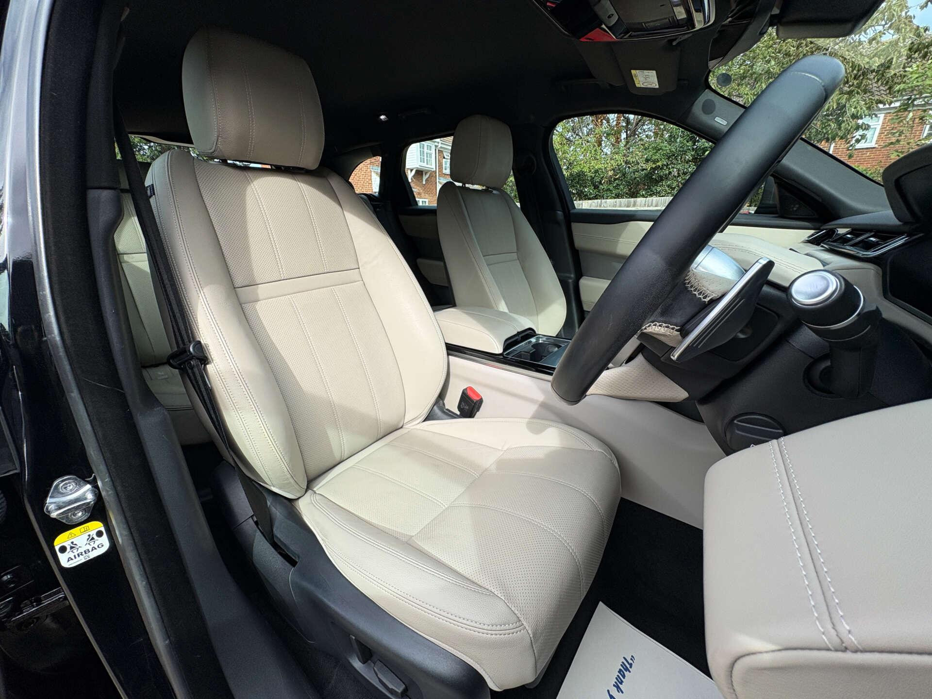 Land Rover Range Rover Velar view 23