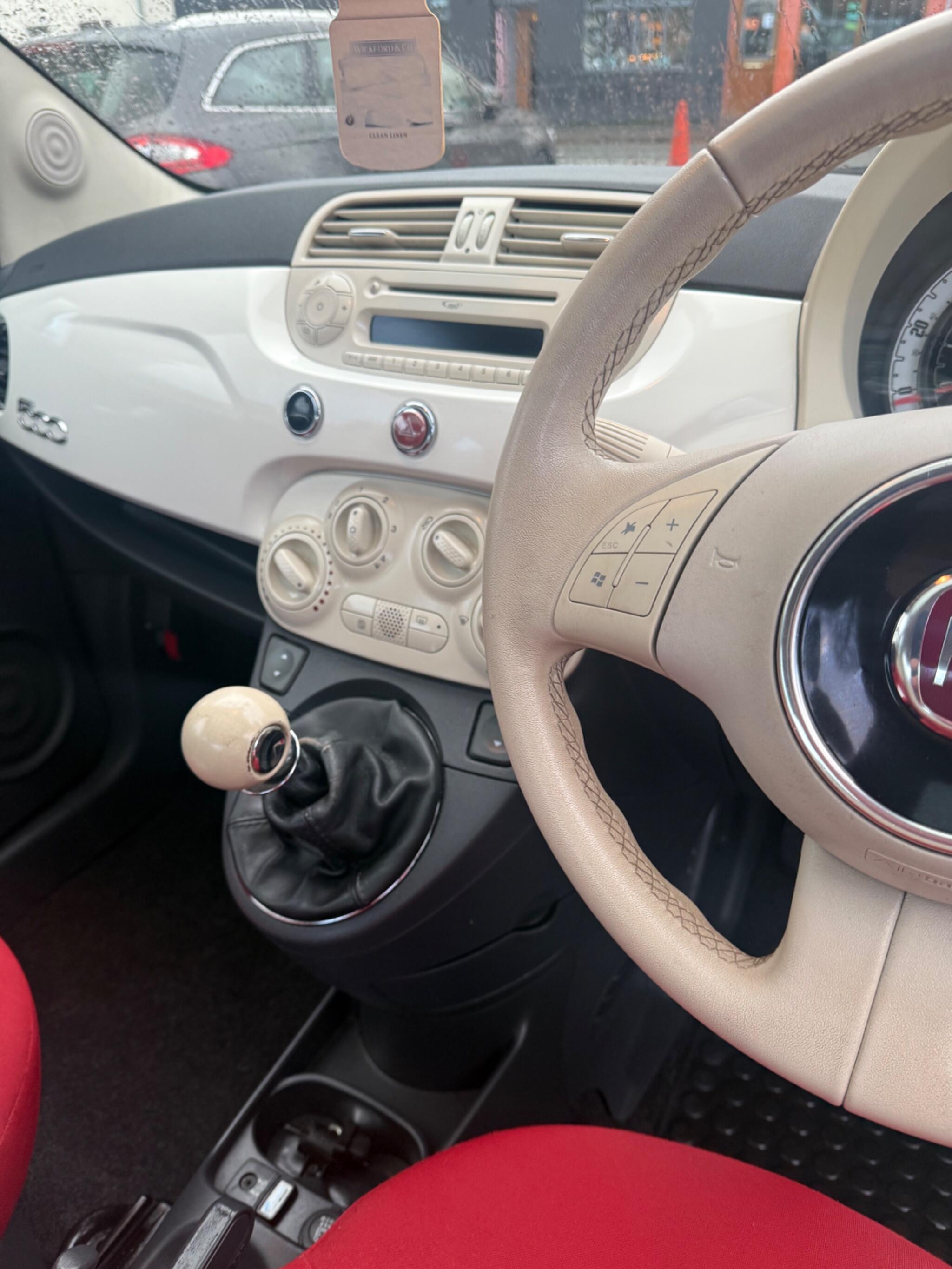 2011 Fiat 500 0.9 TwinAir Lounge Euro 5 (s/s) 3dr • 59,407 miles image 10