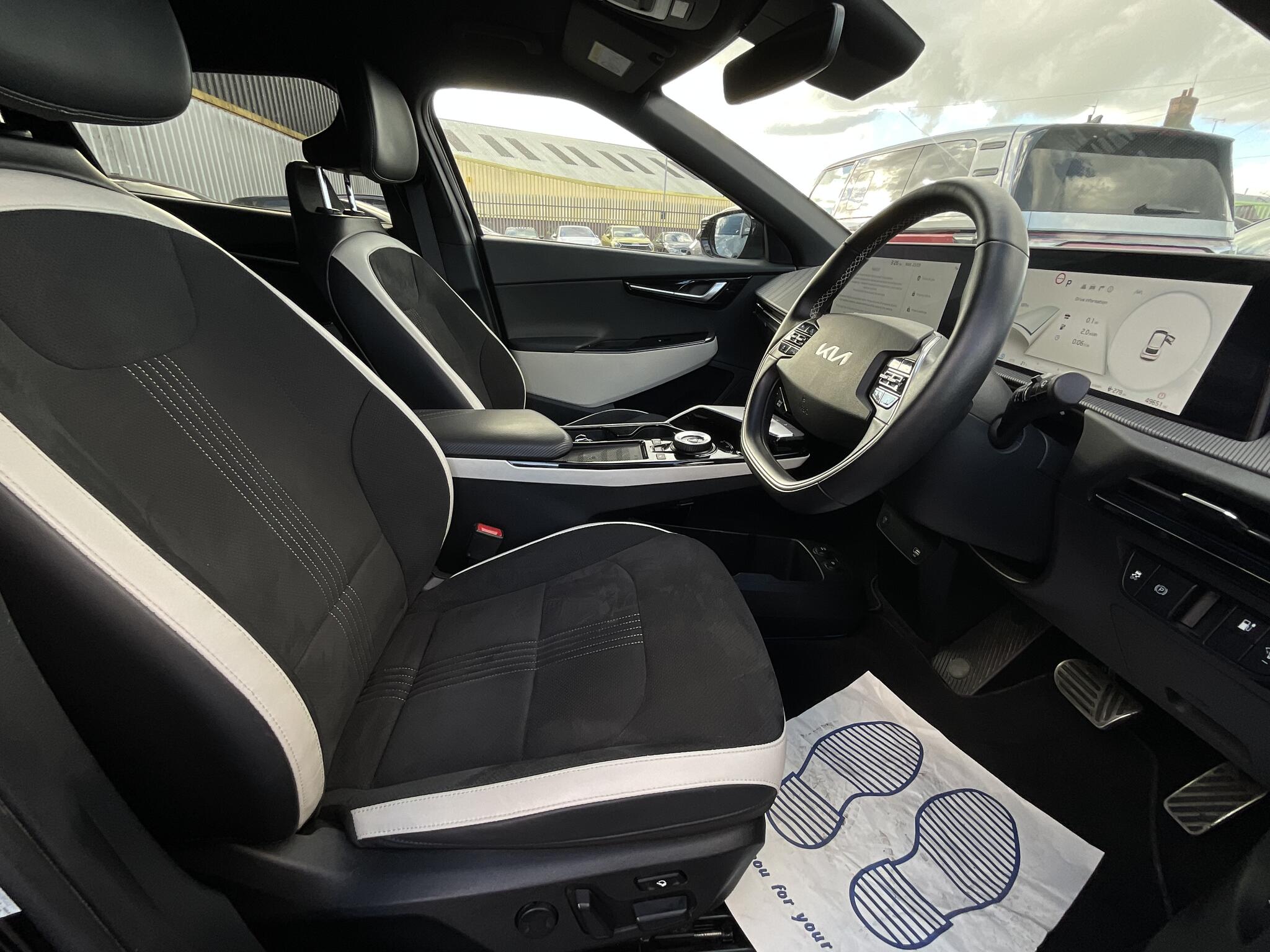 Kia Ev6 view 9