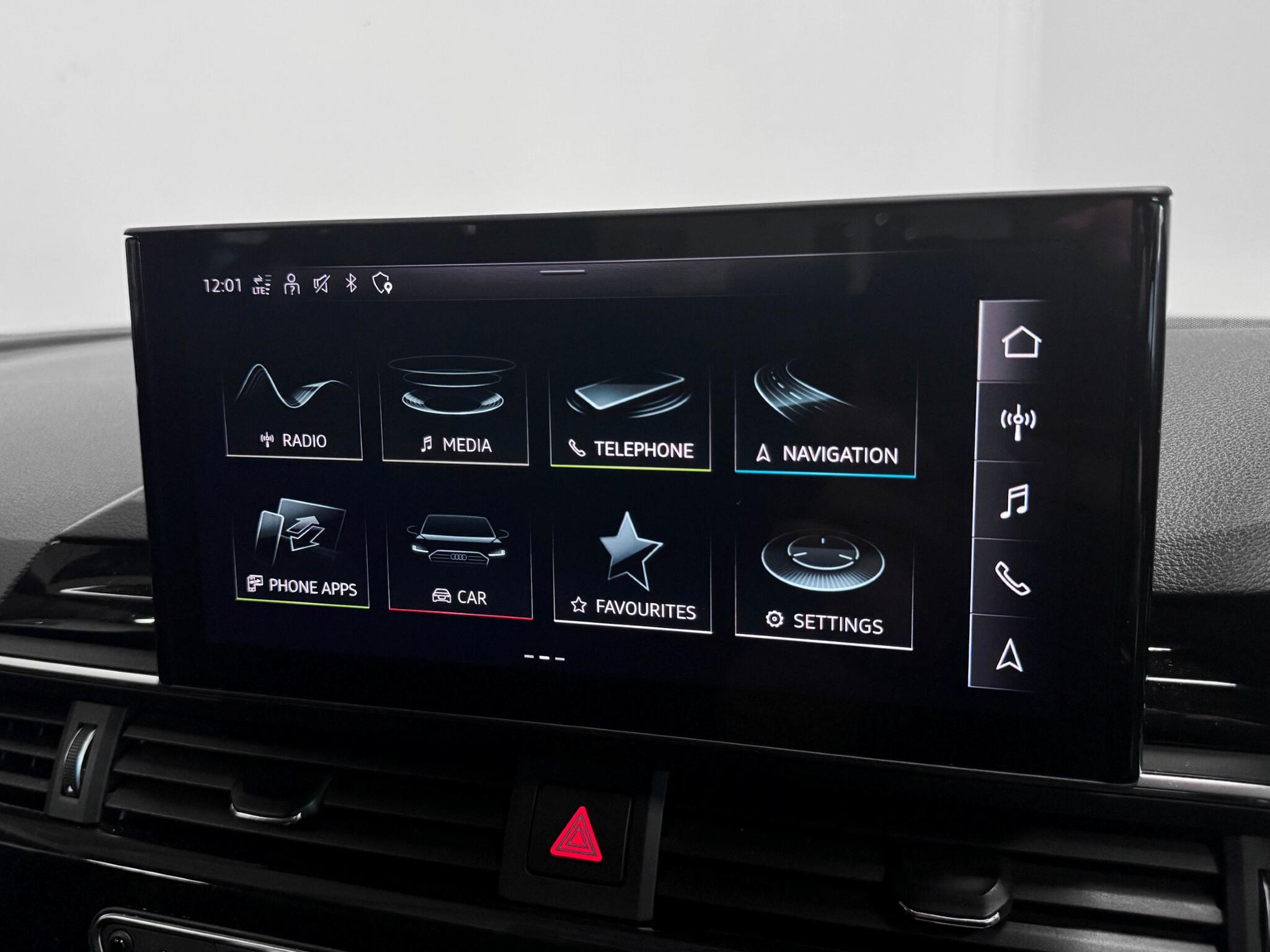Audi A4 view 38