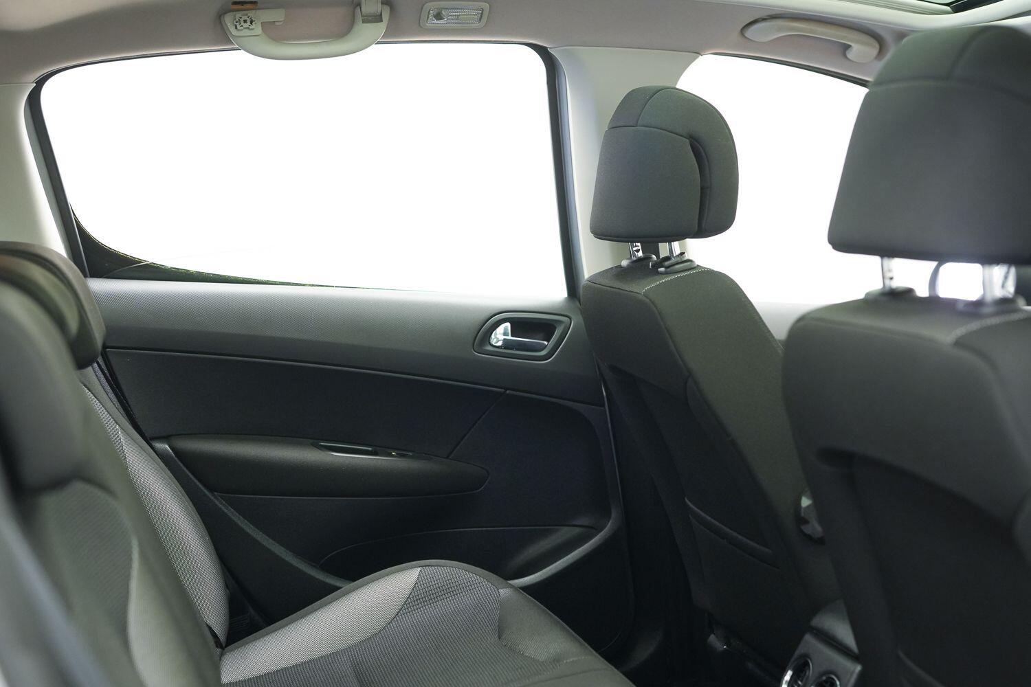 Peugeot 2008 view 15