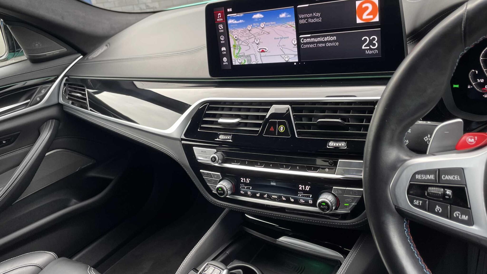BMW M5 view 22