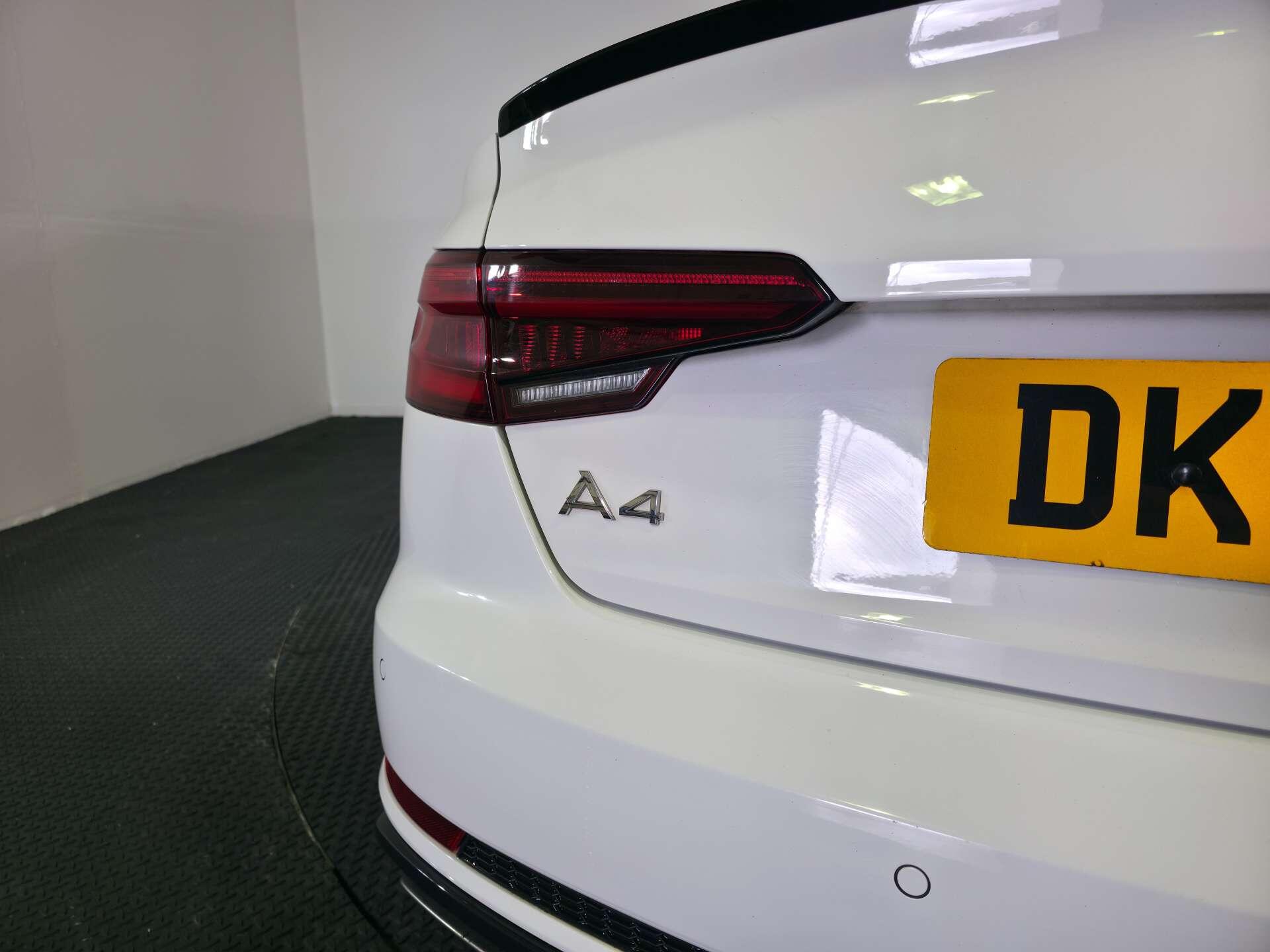 Audi A4 view 15