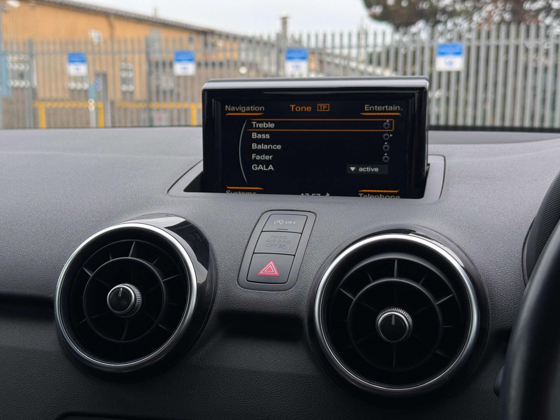 Audi A1 view 58