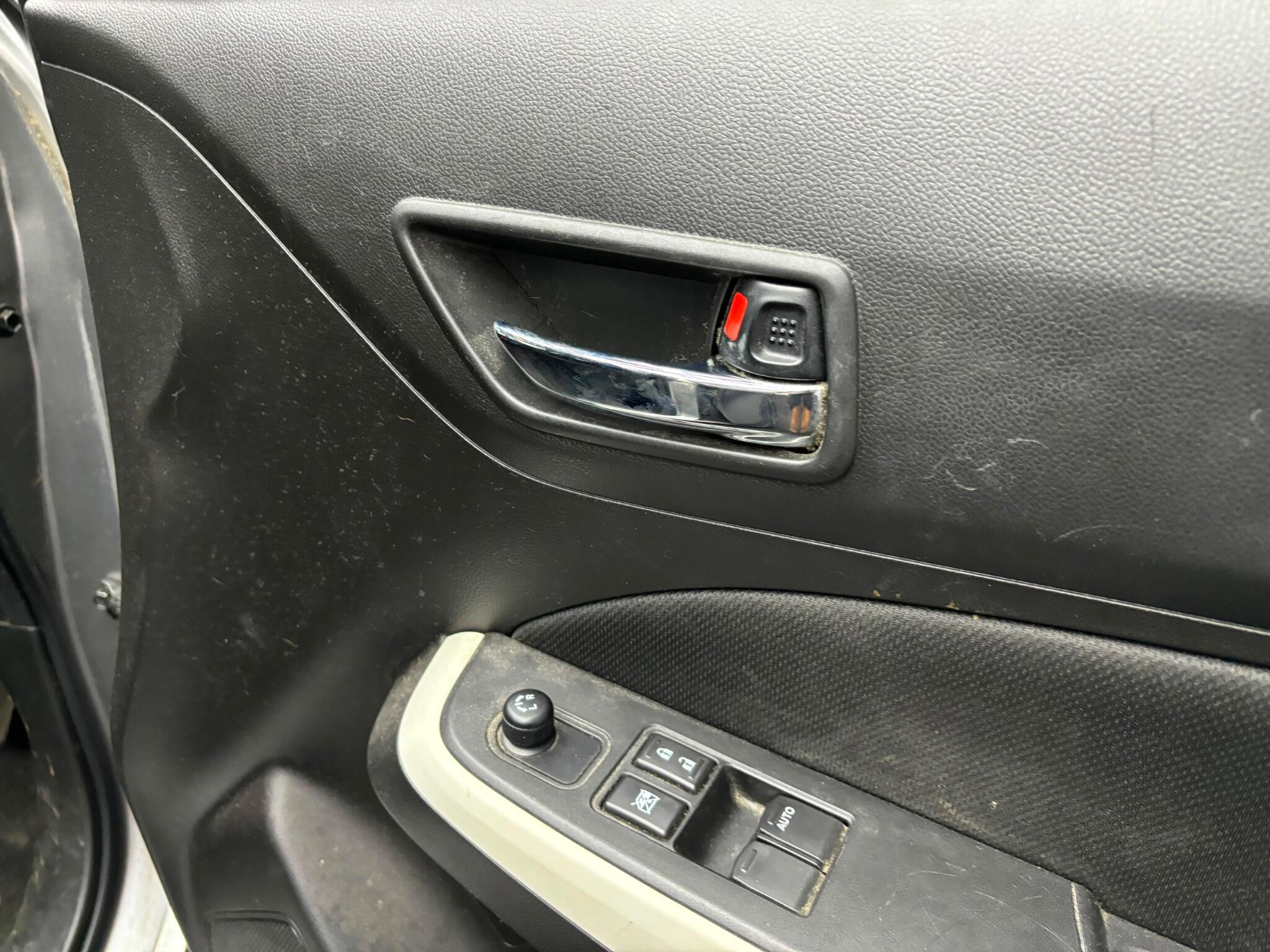 Suzuki Swift view 14