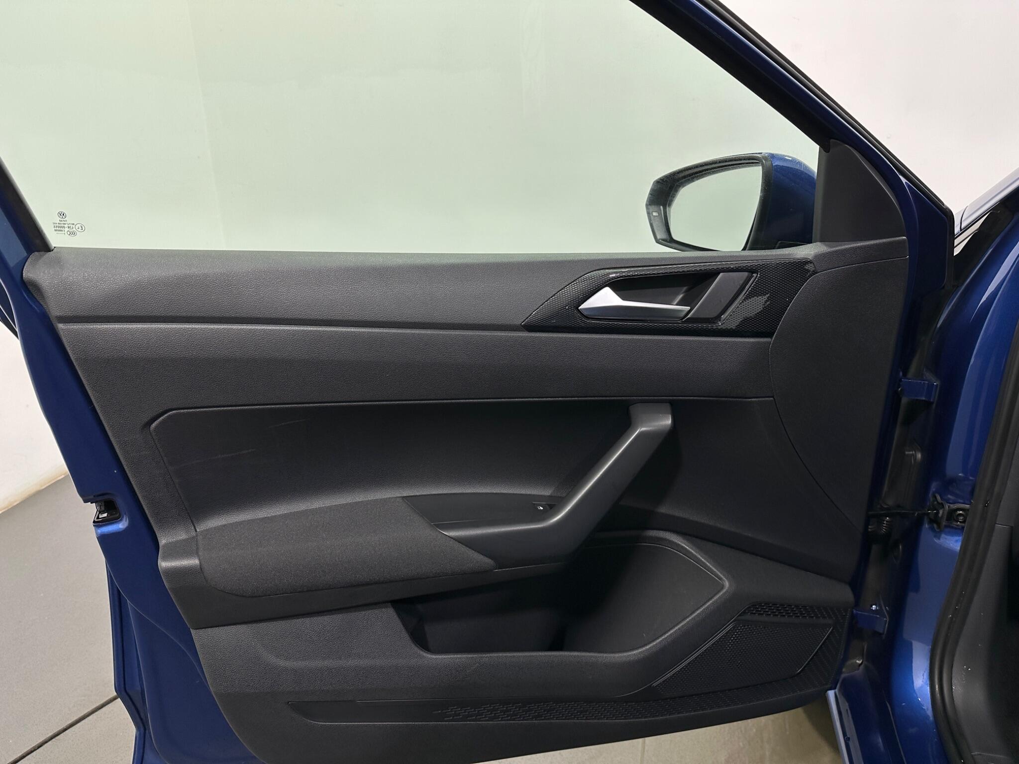 Volkswagen Polo view 35