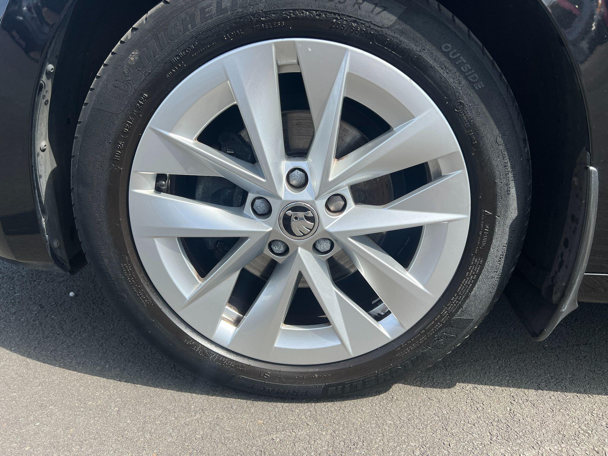Skoda Octavia view 19