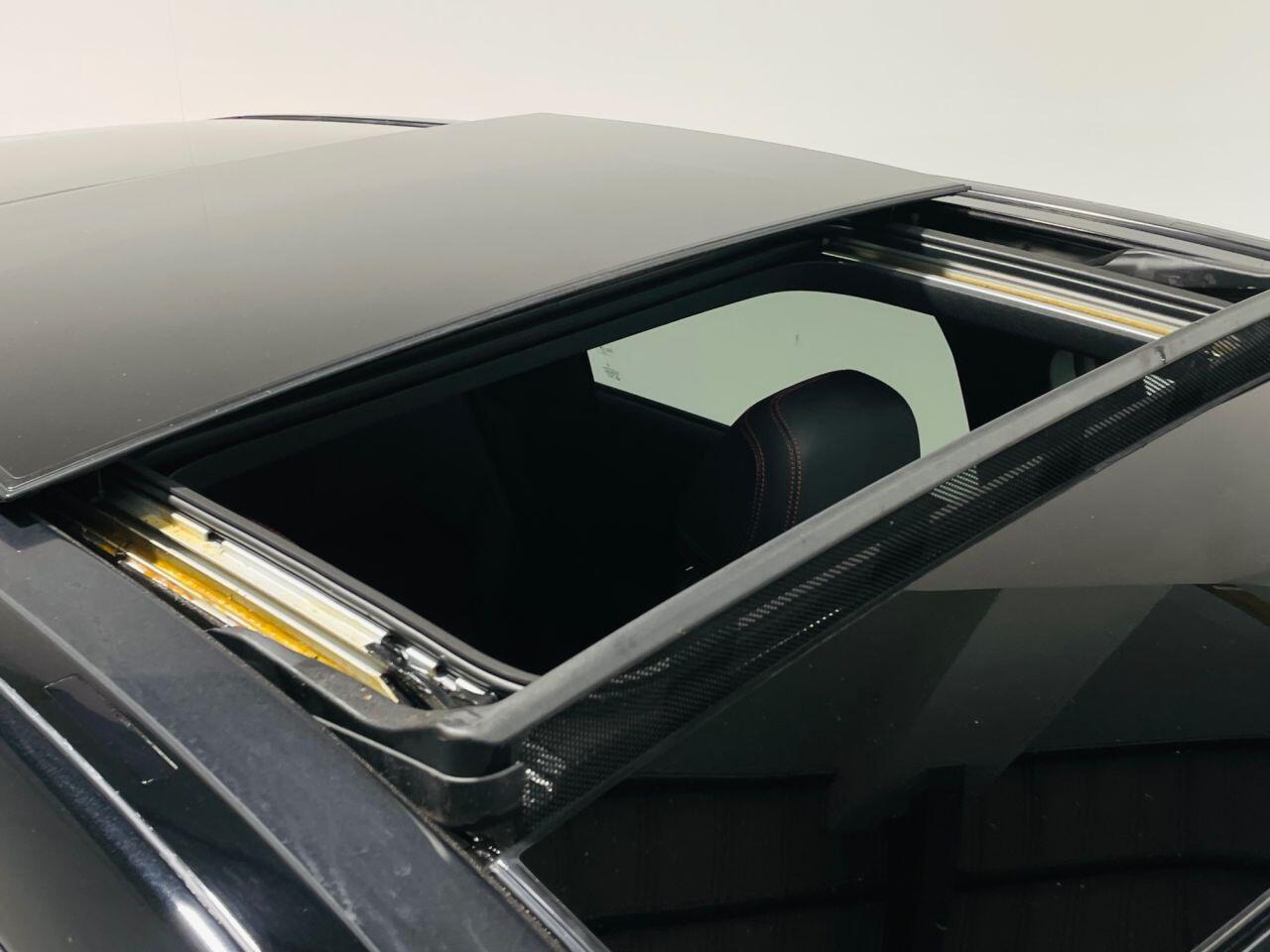 Mercedes-Benz B Class view 2