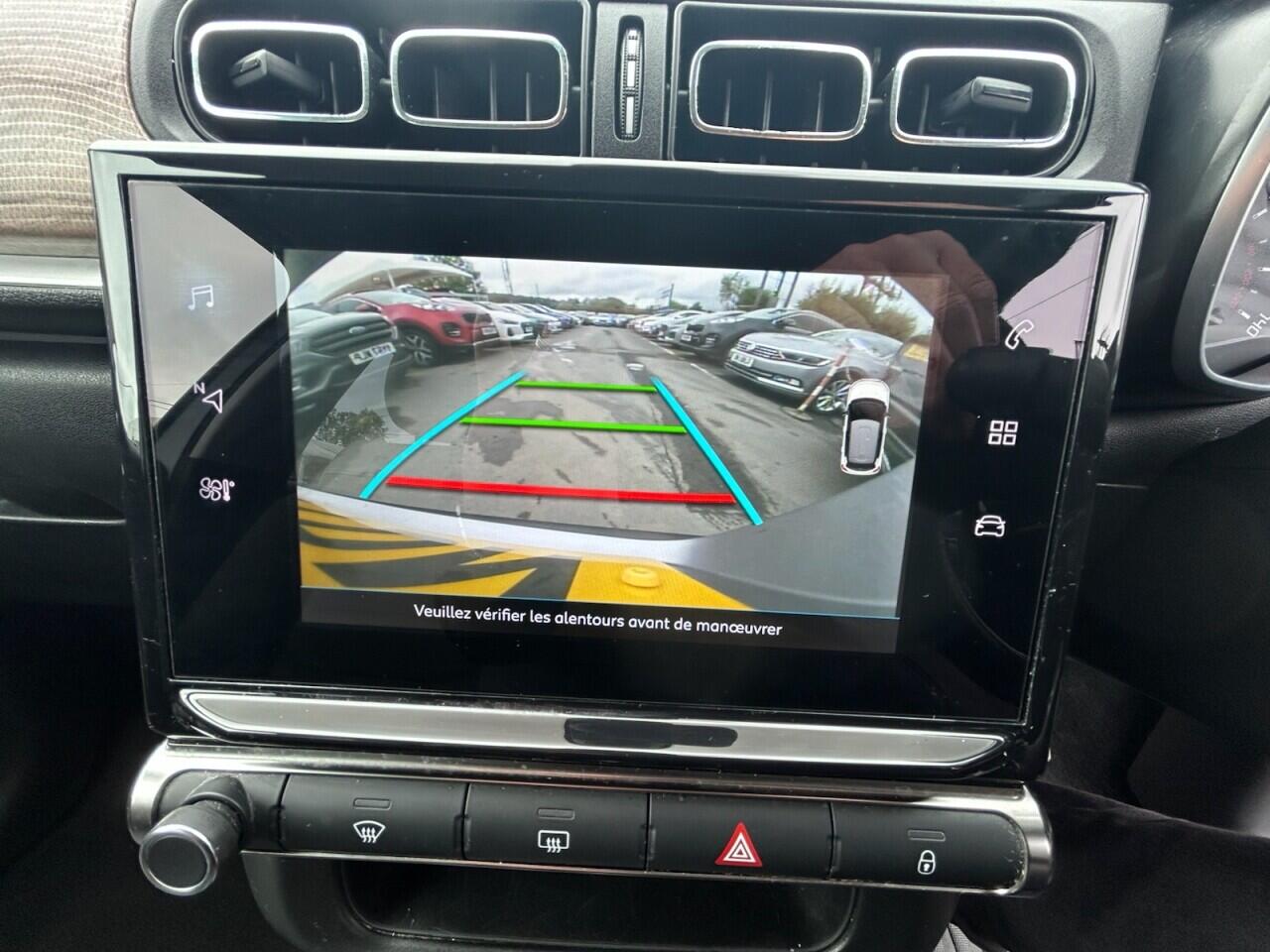 Citroen C3 view 12