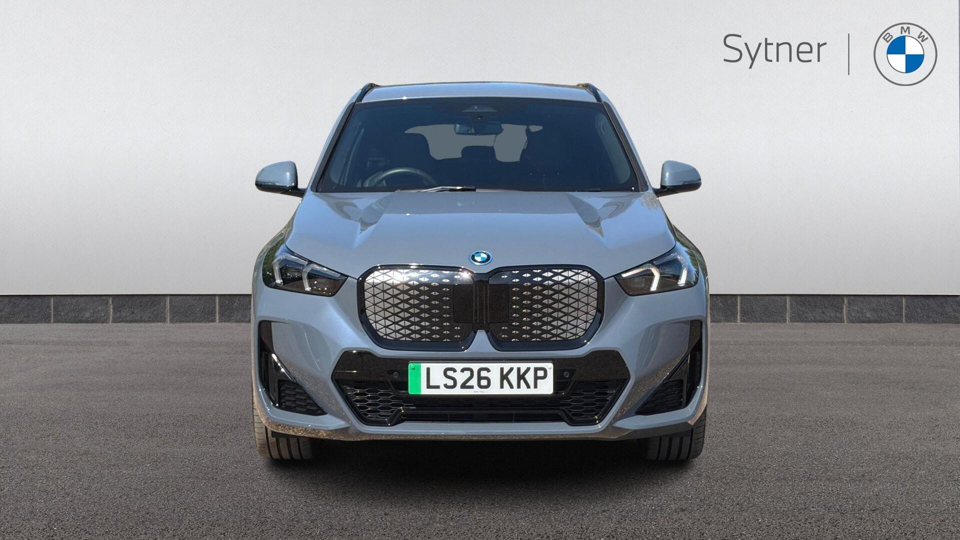 BMW Ix1 view 16