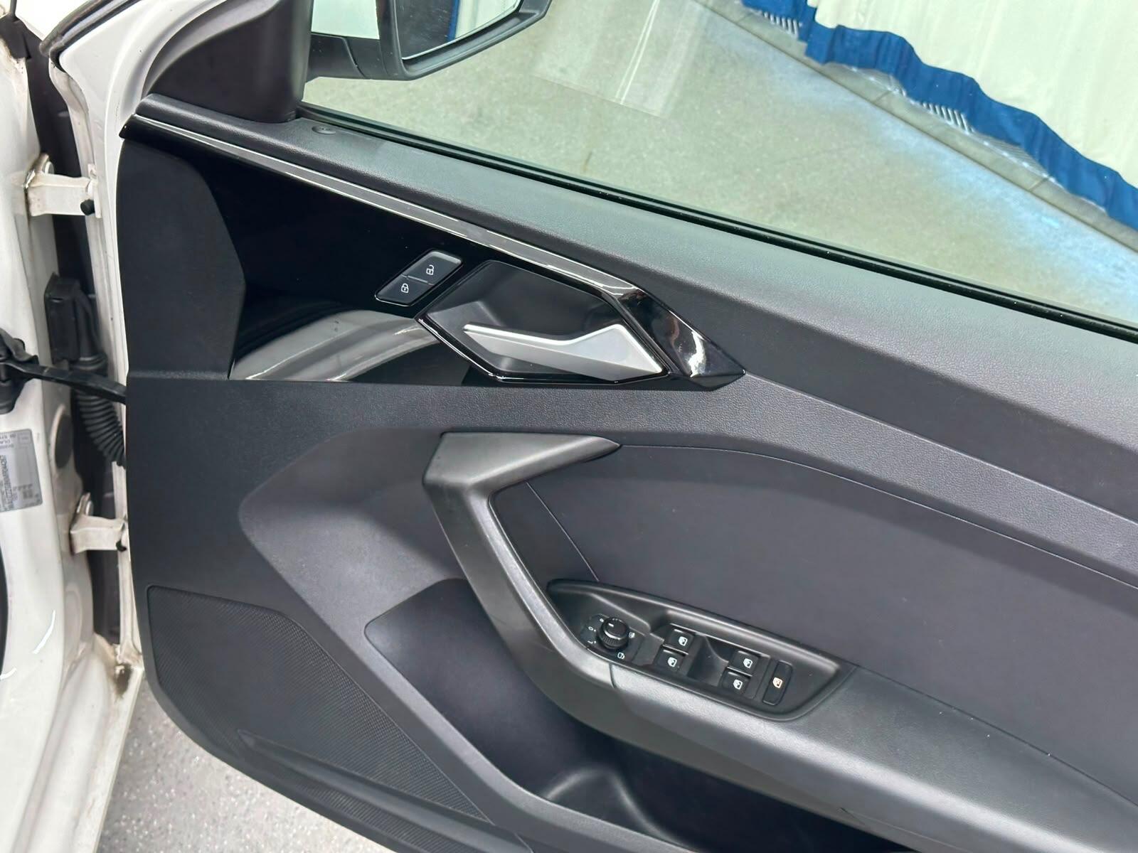 Audi A1 view 40