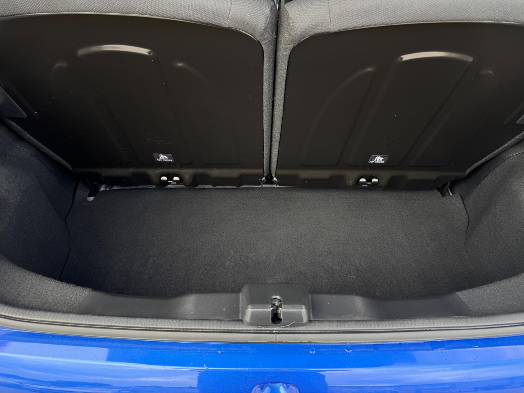 Peugeot 108 view 41