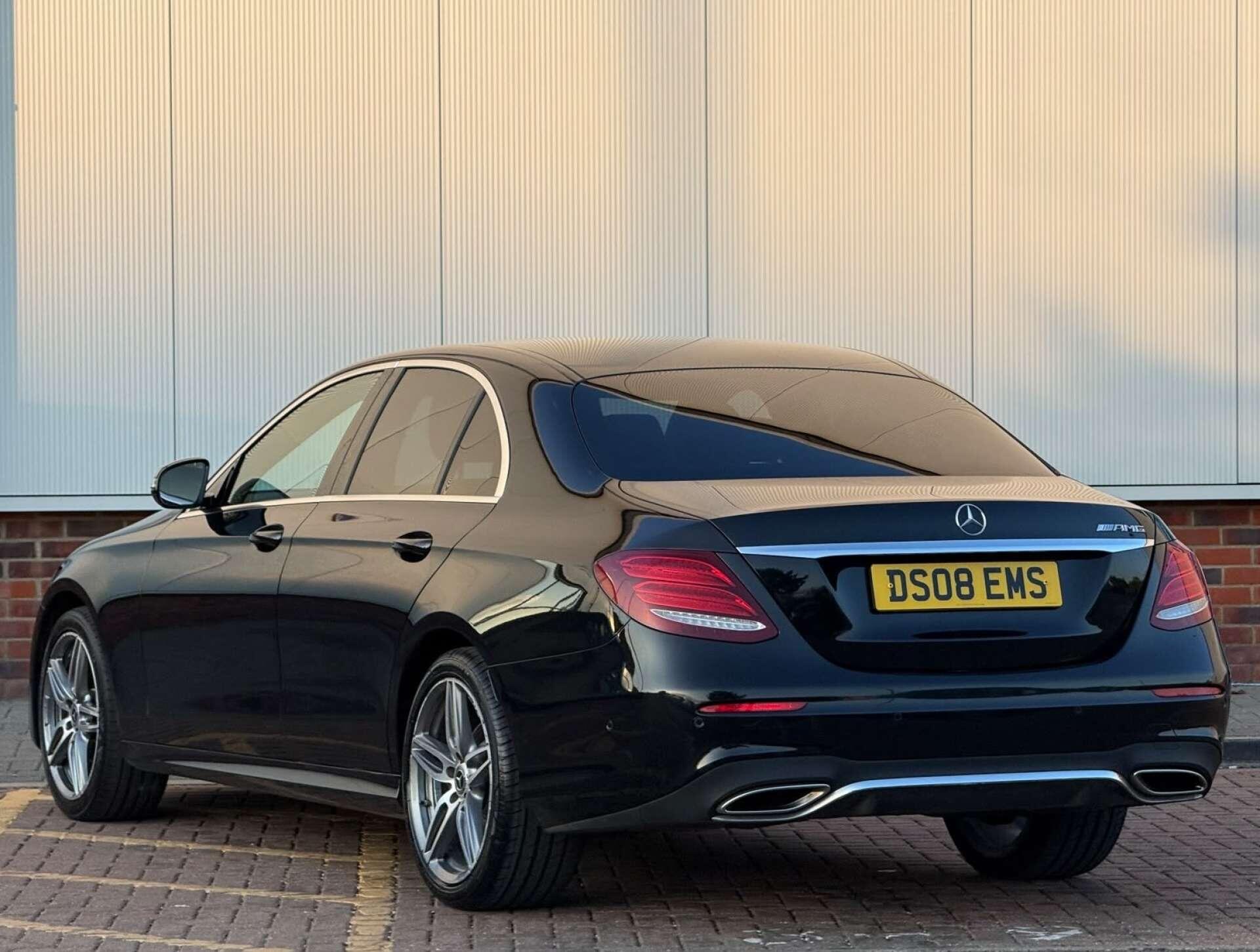 Mercedes-Benz E Class view 4